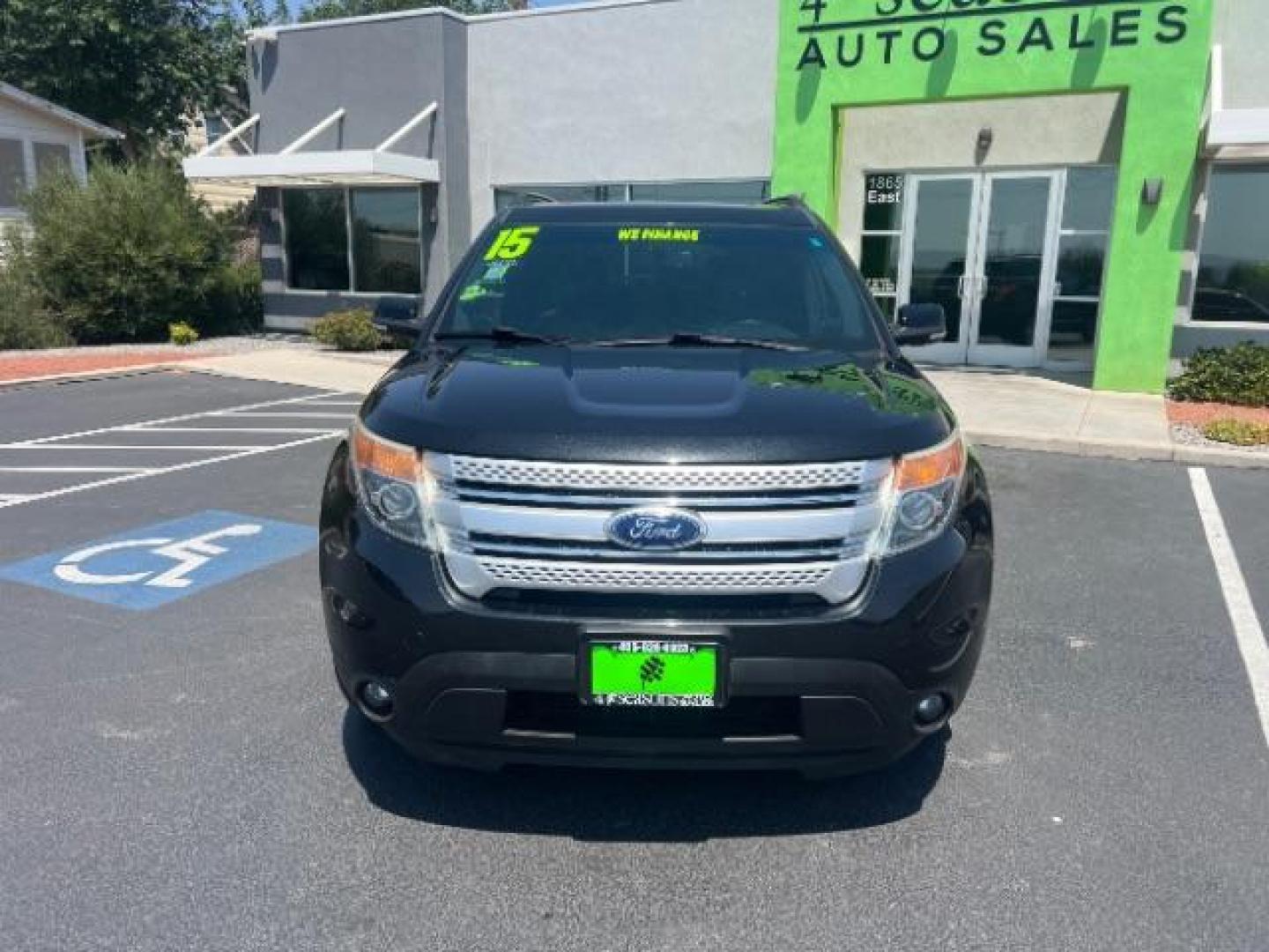 2015 Tuxedo Black Metallic /Charcoal Black Ford Explorer XLT (1FM5K8D87FG) with an 3.5L V-6 DOHC engine, Automatic transmission, located at 1865 East Red Hills Pkwy, St. George, 84770, (435) 628-0023, 37.120850, -113.543640 - Photo#1