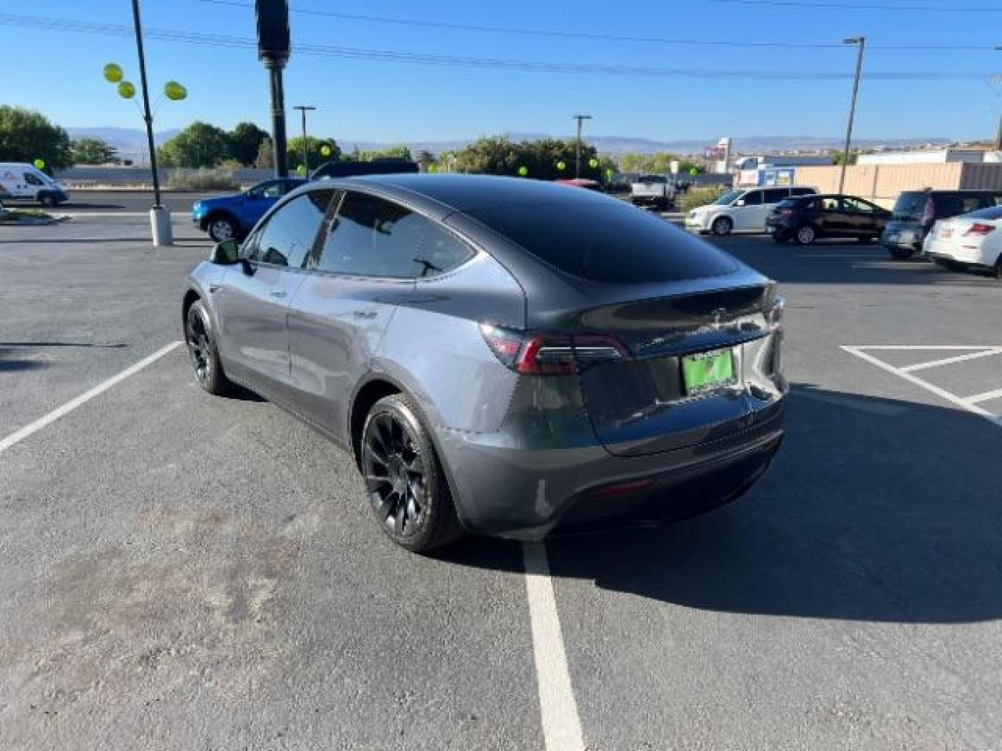 2021 Midnight Silver Metallic /White/Black Tesla Model Y Long Range Dual Motor All-Wheel Drive (5YJYGDEE8MF) with an ELECTRIC engine, Continuously Variable Transmission transmission, located at 1865 East Red Hills Pkwy, St. George, 84770, (435) 628-0023, 37.120850, -113.543640 - ****Price includes $4k IRS EV REBATE**** We are approved to file the EV rebate directly with the IRS. We recived the funds in 7 days and take credit off the price of car. Check with IRS EV website to be sure you qualify. This program ends Sept 30th so ACT FAST! This Tesla is an AWD Long Range. Bat - Photo#6