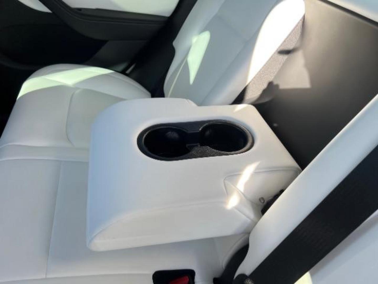 2021 Midnight Silver Metallic /White/Black Tesla Model Y Long Range Dual Motor All-Wheel Drive (5YJYGDEE8MF) with an ELECTRIC engine, Continuously Variable Transmission transmission, located at 1865 East Red Hills Pkwy, St. George, 84770, (435) 628-0023, 37.120850, -113.543640 - ****Price includes $4k IRS EV REBATE**** We are approved to file the EV rebate directly with the IRS. We recived the funds in 7 days and take credit off the price of car. Check with IRS EV website to be sure you qualify. This program ends Sept 30th so ACT FAST! This Tesla is an AWD Long Range. Bat - Photo#22