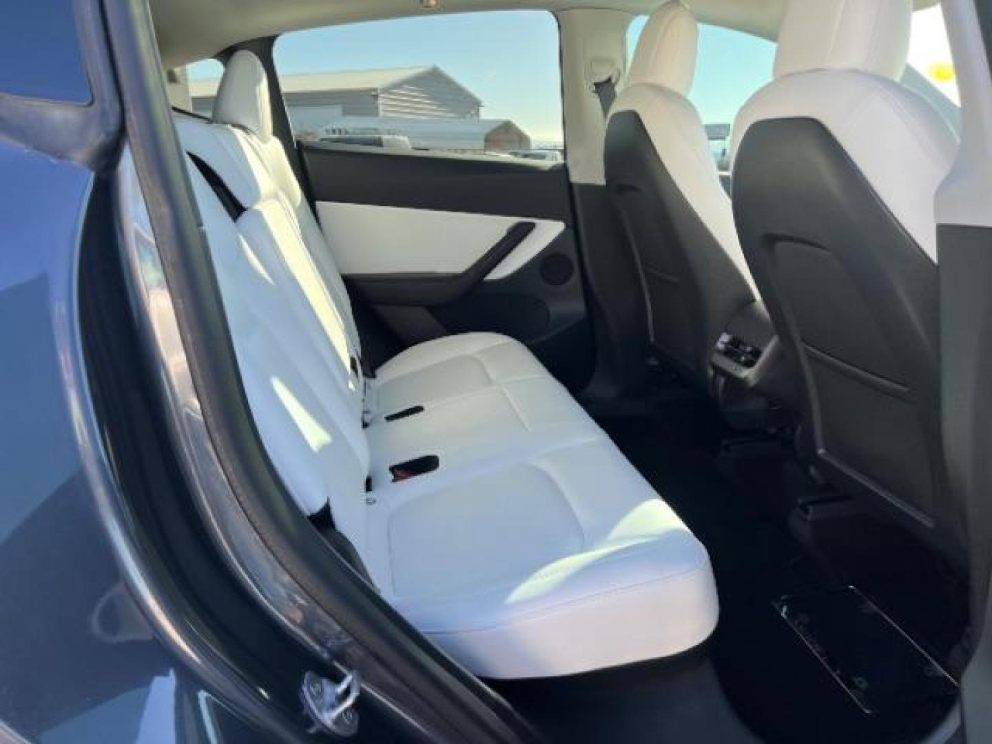 2021 Midnight Silver Metallic /White/Black Tesla Model Y Long Range Dual Motor All-Wheel Drive (5YJYGDEE8MF) with an ELECTRIC engine, Continuously Variable Transmission transmission, located at 1865 East Red Hills Pkwy, St. George, 84770, (435) 628-0023, 37.120850, -113.543640 - ****Price includes $4k IRS EV REBATE**** We are approved to file the EV rebate directly with the IRS. We recived the funds in 7 days and take credit off the price of car. Check with IRS EV website to be sure you qualify. This program ends Sept 30th so ACT FAST! This Tesla is an AWD Long Range. Bat - Photo#26