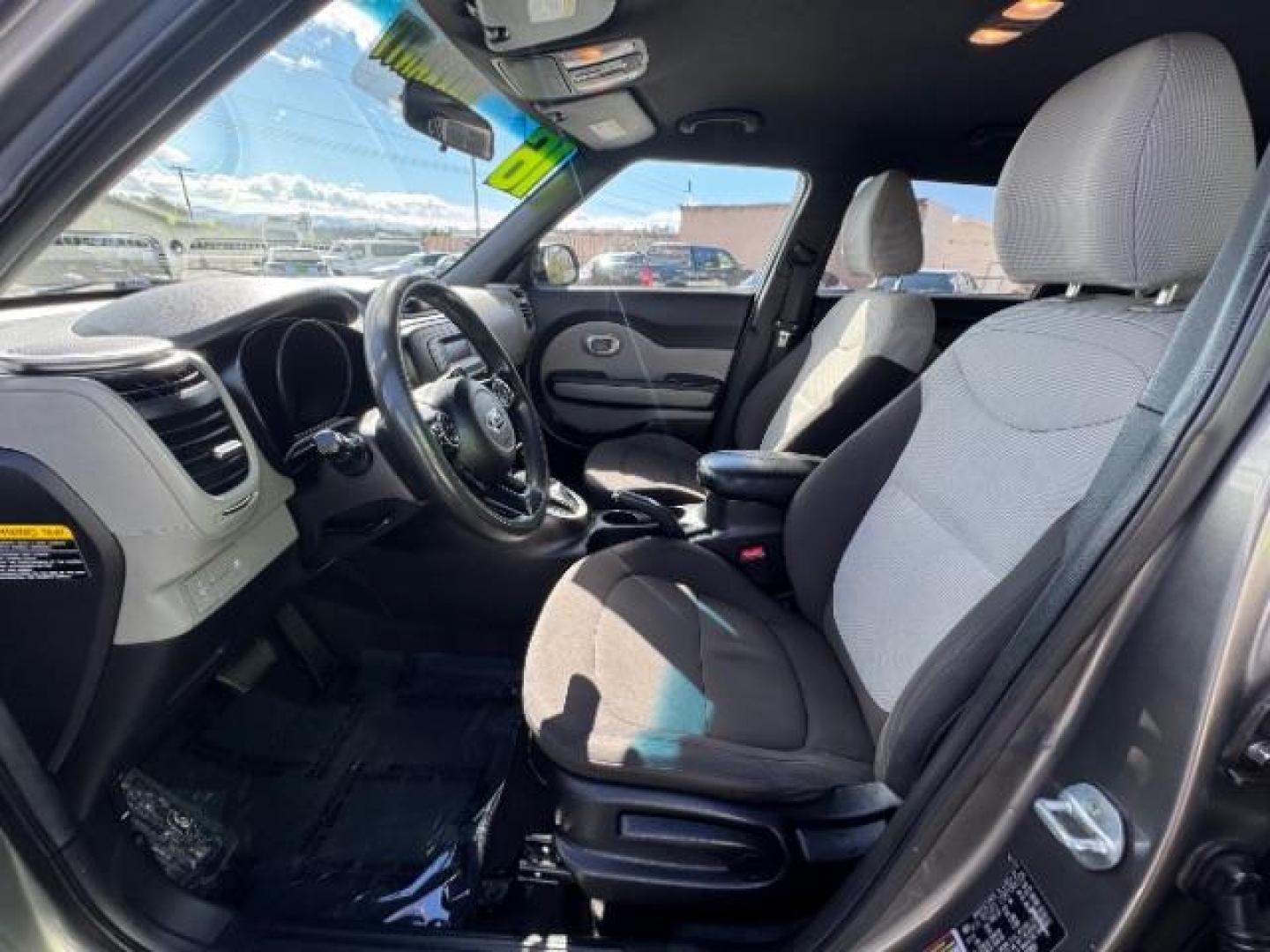 2016 Gray /Black Kia Soul ! (KNDJN2A23G7) , Automatic transmission, located at 1865 East Red Hills Pkwy, St. George, 84770, (435) 628-0023, 37.120850, -113.543640 - We specialize in helping ALL people get the best financing available. No matter your credit score, good, bad or none we can get you an amazing rate. Had a bankruptcy, divorce, or repossessions? We give you the green light to get your credit back on the road. Low down and affordable payments that fit- Photo#11