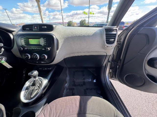 2016 Gray /Black Kia Soul ! (KNDJN2A23G7) , Automatic transmission, located at 1865 East Red Hills Pkwy, St. George, 84770, (435) 628-0023, 37.120850, -113.543640 - We specialize in helping ALL people get the best financing available. No matter your credit score, good, bad or none we can get you an amazing rate. Had a bankruptcy, divorce, or repossessions? We give you the green light to get your credit back on the road. Low down and affordable payments that fit - Photo#22