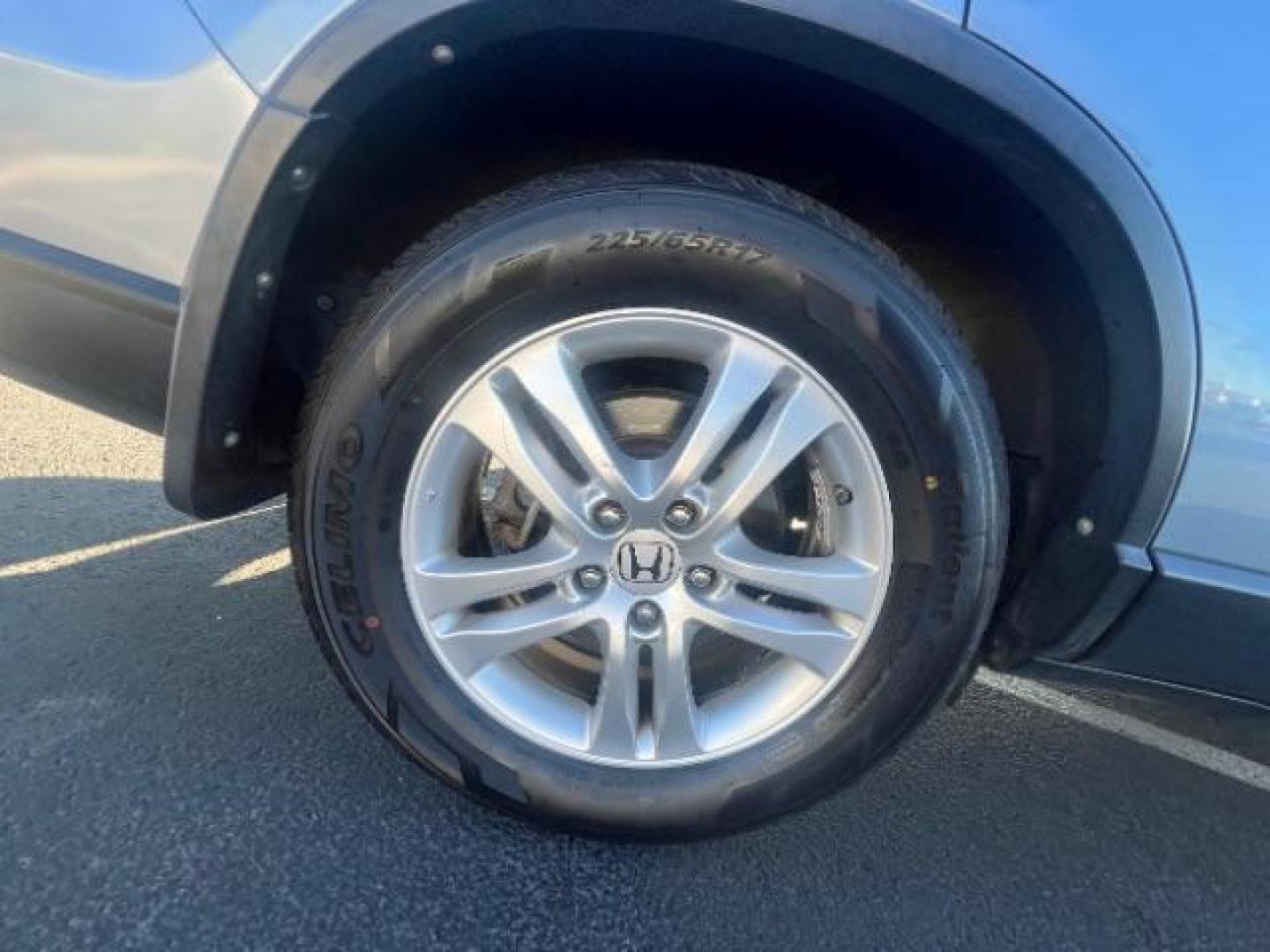 2010 Glacier Blue Metallic /Gray Honda CR-V EX-L (5J6RE4H73AL) with an 2.4L I-4 DOHC engine, Automatic transmission, located at 940 North Main Street, Cedar City, UT, 84720, (435) 628-0023, 37.692936, -113.061897 - We specialize in helping ALL people get the best financing available. No matter your credit score, good, bad or none we can get you an amazing rate. Had a bankruptcy, divorce, or repossessions? We give you the green light to get your credit back on the road. Low down and affordable payments that fit - Photo#11