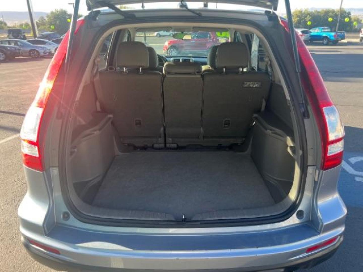 2010 Glacier Blue Metallic /Gray Honda CR-V EX-L (5J6RE4H73AL) with an 2.4L I-4 DOHC engine, Automatic transmission, located at 940 North Main Street, Cedar City, UT, 84720, (435) 628-0023, 37.692936, -113.061897 - We specialize in helping ALL people get the best financing available. No matter your credit score, good, bad or none we can get you an amazing rate. Had a bankruptcy, divorce, or repossessions? We give you the green light to get your credit back on the road. Low down and affordable payments that fit - Photo#23