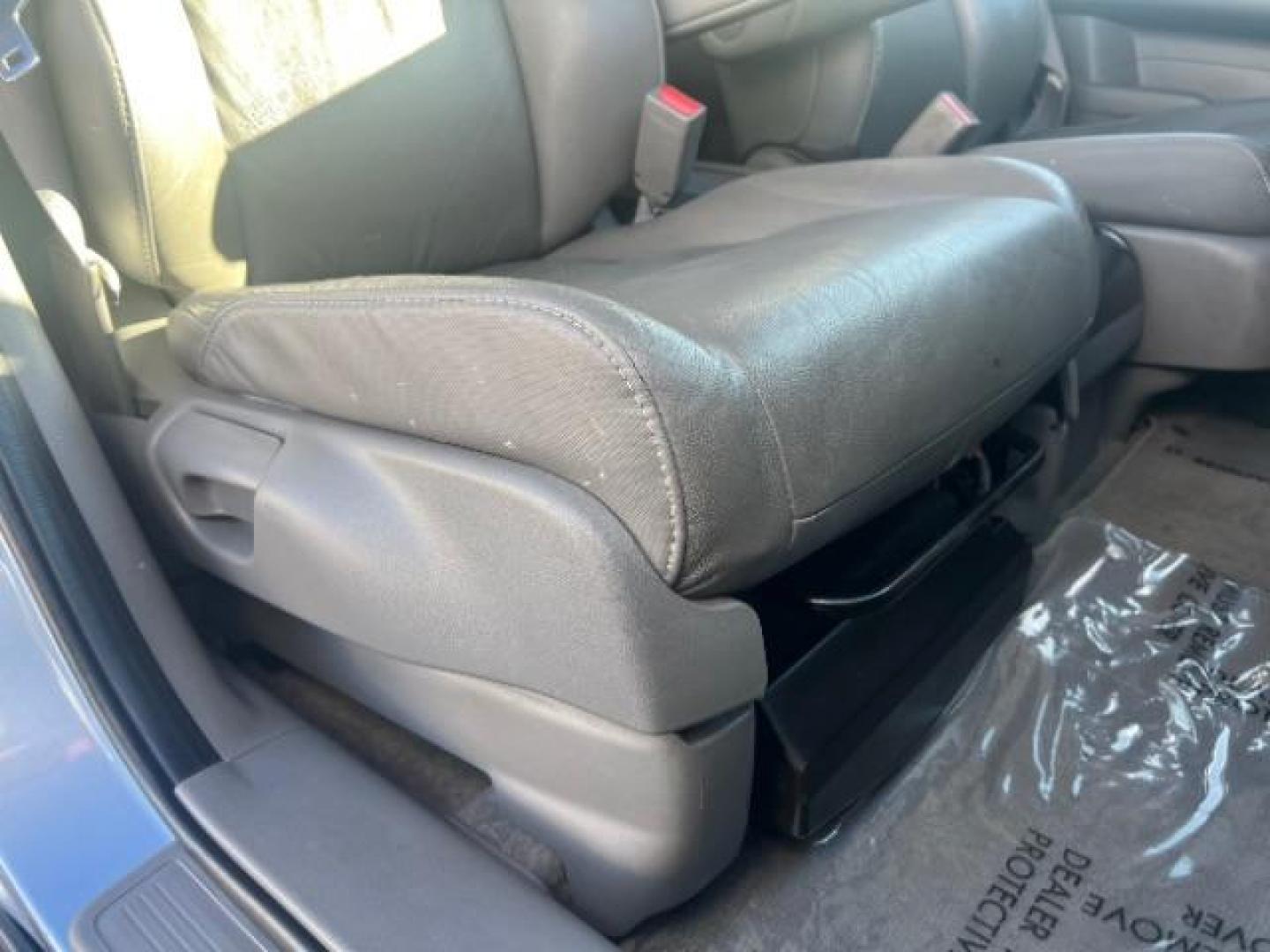 2010 Glacier Blue Metallic /Gray Honda CR-V EX-L (5J6RE4H73AL) with an 2.4L I-4 DOHC engine, Automatic transmission, located at 940 North Main Street, Cedar City, UT, 84720, (435) 628-0023, 37.692936, -113.061897 - We specialize in helping ALL people get the best financing available. No matter your credit score, good, bad or none we can get you an amazing rate. Had a bankruptcy, divorce, or repossessions? We give you the green light to get your credit back on the road. Low down and affordable payments that fit - Photo#28