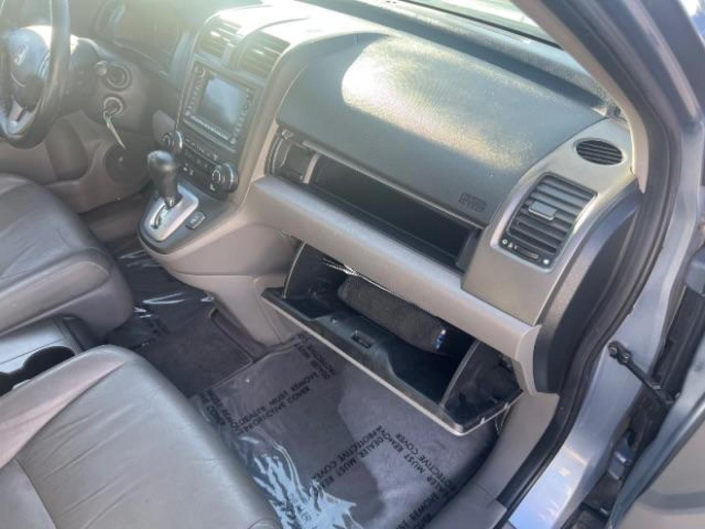 2010 Glacier Blue Metallic /Gray Honda CR-V EX-L (5J6RE4H73AL) with an 2.4L I-4 DOHC engine, Automatic transmission, located at 940 North Main Street, Cedar City, UT, 84720, (435) 628-0023, 37.692936, -113.061897 - We specialize in helping ALL people get the best financing available. No matter your credit score, good, bad or none we can get you an amazing rate. Had a bankruptcy, divorce, or repossessions? We give you the green light to get your credit back on the road. Low down and affordable payments that fit - Photo#29
