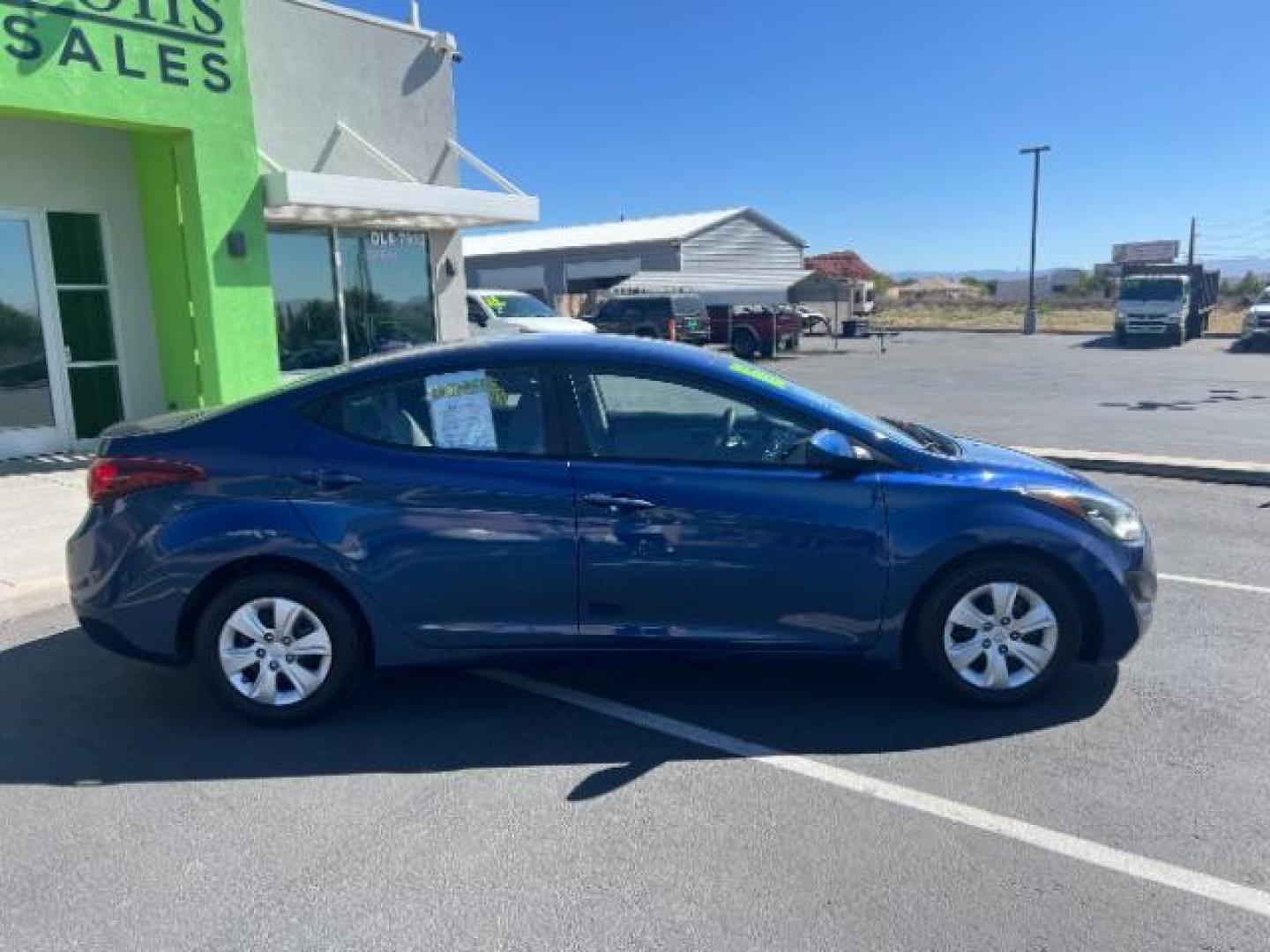 2016 Lakeside Blue /Gray Hyundai Elantra SE (5NPDH4AE2GH) with an Nu 1.8L I-4 DOHC engine, Automatic transmission, located at 940 North Main Street, Cedar City, UT, 84720, (435) 628-0023, 37.692936, -113.061897 - We specialize in helping ALL people get the best financing available. No matter your credit score, good, bad or none we can get you an amazing rate. Had a bankruptcy, divorce, or repossessions? We give you the green light to get your credit back on the road. Low down and affordable payments that fit - Photo#7