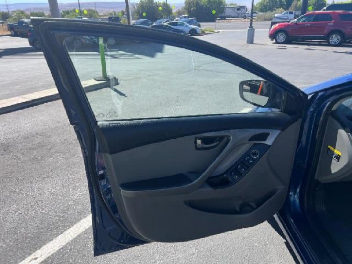 2016 Lakeside Blue /Gray Hyundai Elantra SE (5NPDH4AE2GH) with an Nu 1.8L I-4 DOHC engine, Automatic transmission, located at 940 North Main Street, Cedar City, UT, 84720, (435) 628-0023, 37.692936, -113.061897 - We specialize in helping ALL people get the best financing available. No matter your credit score, good, bad or none we can get you an amazing rate. Had a bankruptcy, divorce, or repossessions? We give you the green light to get your credit back on the road. Low down and affordable payments that fit - Photo#12