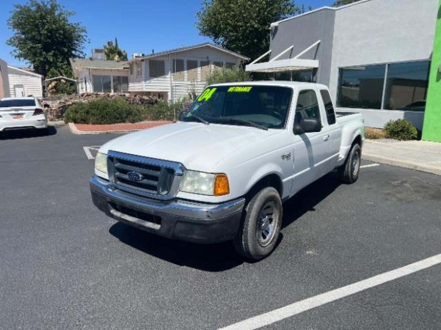 2004 Oxford White /Medium Dark Flint Cloth Interior Ford Ranger XLT SuperCab 3.0L AT 2WD (1FTYR44U94P) with an 3.0L V6 OHV 12V engine, 5-Speed Automatic transmission, located at 940 North Main Street, Cedar City, UT, 84720, (435) 628-0023, 37.692936, -113.061897 - Photo#2