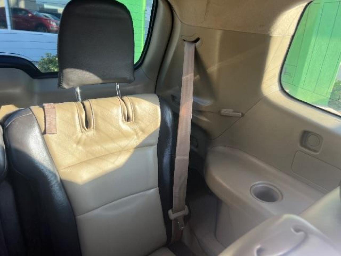 2012 Blizzard Pearl /Sand Beige Toyota Highlander Base V6 | SE V6 (5TDZK3EH3CS) with an 3.5L V-6 DOHC engine, Automatic transmission, located at 1865 East Red Hills Pkwy, St. George, 84770, (435) 628-0023, 37.120850, -113.543640 - We specialize in helping ALL people get the best financing available. No matter your credit score, good, bad or none we can get you an amazing rate. Had a bankruptcy, divorce, or repossessions? We give you the green light to get your credit back on the road. Low down and affordable payments that fit - Photo#26