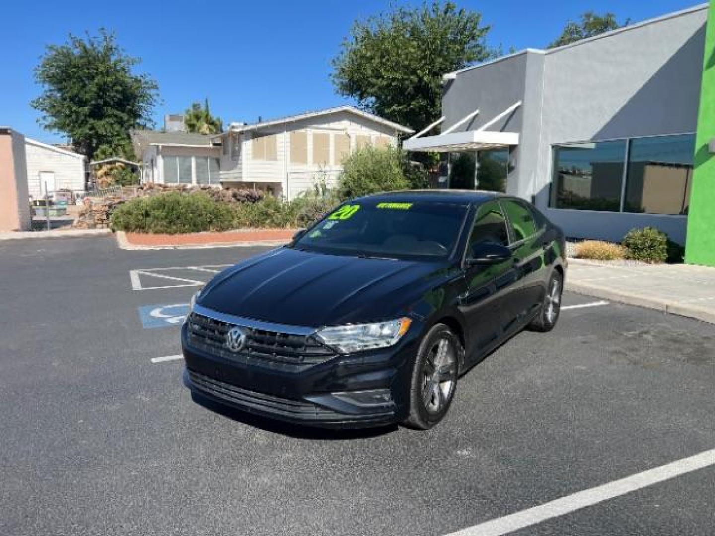 2020 Black Uni /Titan Black Volkswagen Jetta 1.4T S | 1.4T SE | 1.4T R-Line (3VWCB7BU5LM) with an 1.4L I-4 gasoline direct injection engine, AUTOMATIC transmission, located at 1865 East Red Hills Pkwy, St. George, 84770, (435) 628-0023, 37.120850, -113.543640 - We specialize in helping ALL people get the best financing available. No matter your credit score, good, bad or none we can get you an amazing rate. Had a bankruptcy, divorce, or repossessions? We give you the green light to get your credit back on the road. Low down and affordable payments that fit - Photo#2
