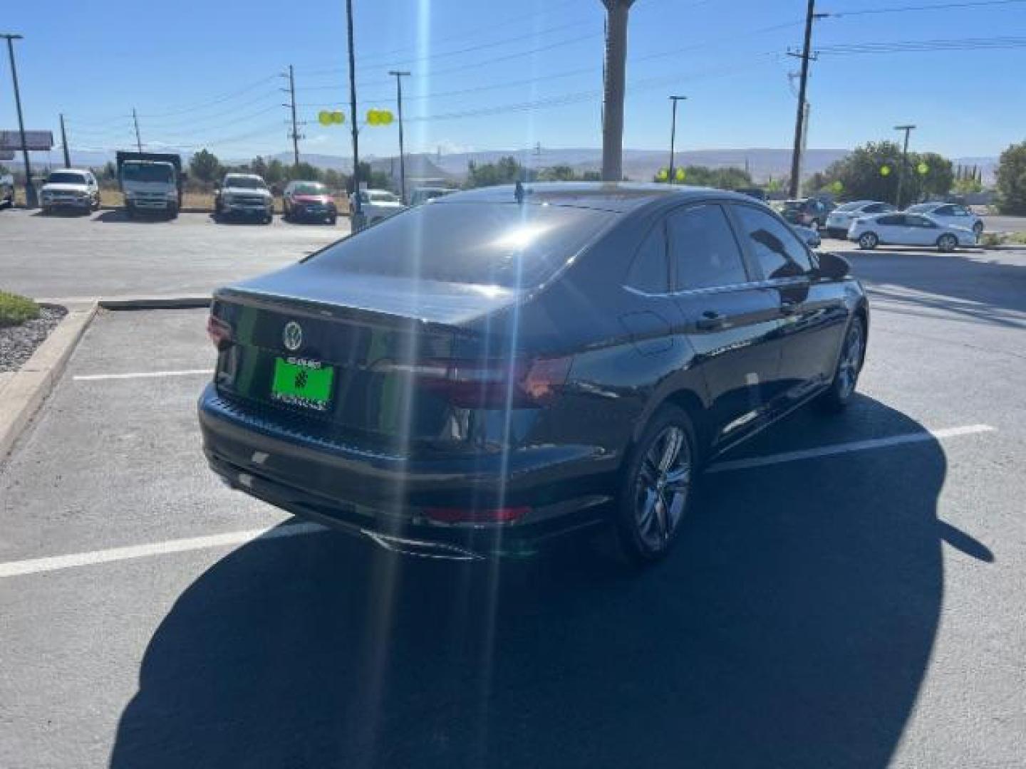 2020 Black Uni /Titan Black Volkswagen Jetta 1.4T S | 1.4T SE | 1.4T R-Line (3VWCB7BU5LM) with an 1.4L I-4 gasoline direct injection engine, AUTOMATIC transmission, located at 1865 East Red Hills Pkwy, St. George, 84770, (435) 628-0023, 37.120850, -113.543640 - We specialize in helping ALL people get the best financing available. No matter your credit score, good, bad or none we can get you an amazing rate. Had a bankruptcy, divorce, or repossessions? We give you the green light to get your credit back on the road. Low down and affordable payments that fit - Photo#8