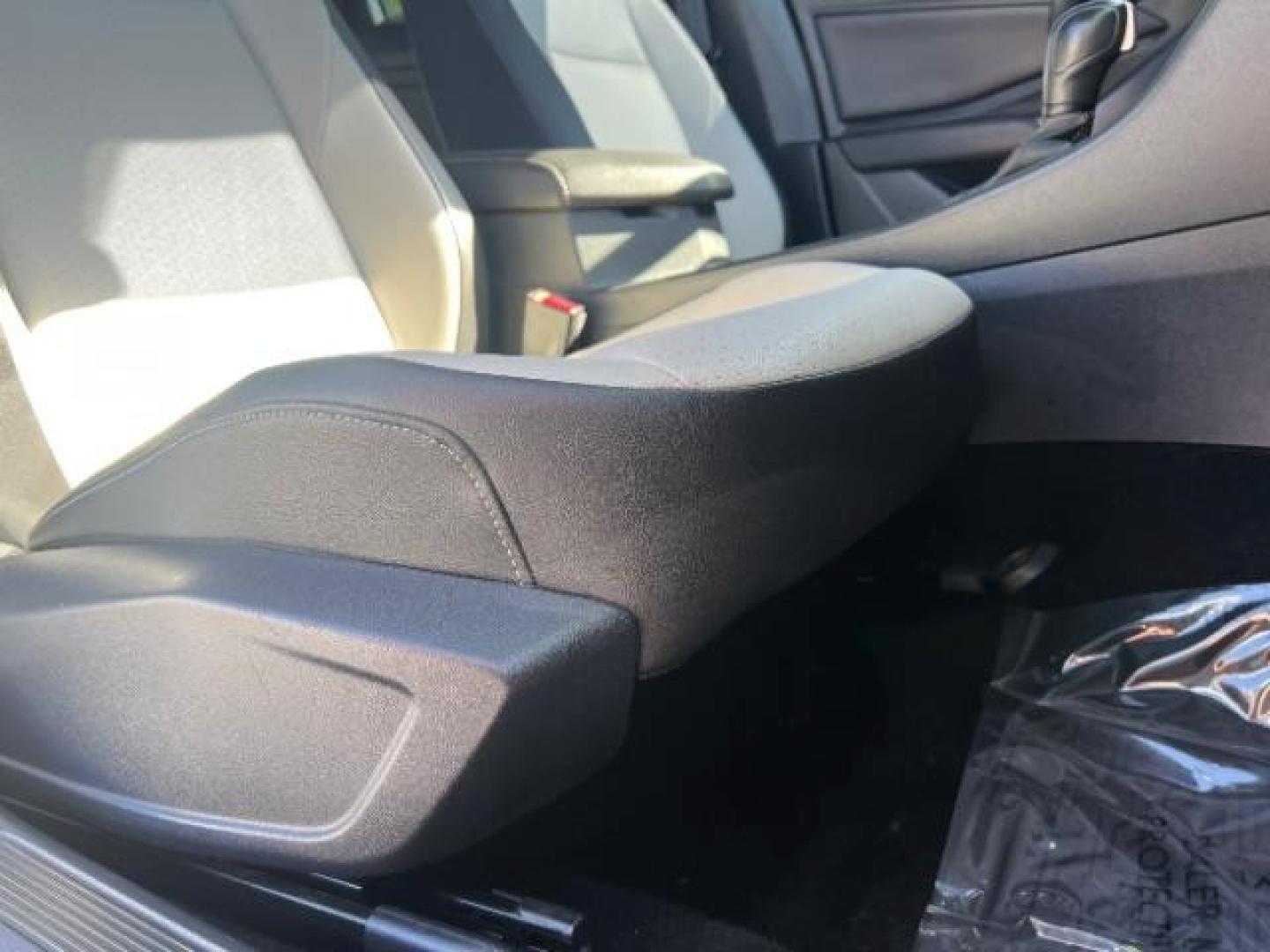 2020 Black Uni /Titan Black Volkswagen Jetta 1.4T S | 1.4T SE | 1.4T R-Line (3VWCB7BU5LM) with an 1.4L I-4 gasoline direct injection engine, AUTOMATIC transmission, located at 1865 East Red Hills Pkwy, St. George, 84770, (435) 628-0023, 37.120850, -113.543640 - We specialize in helping ALL people get the best financing available. No matter your credit score, good, bad or none we can get you an amazing rate. Had a bankruptcy, divorce, or repossessions? We give you the green light to get your credit back on the road. Low down and affordable payments that fit - Photo#28