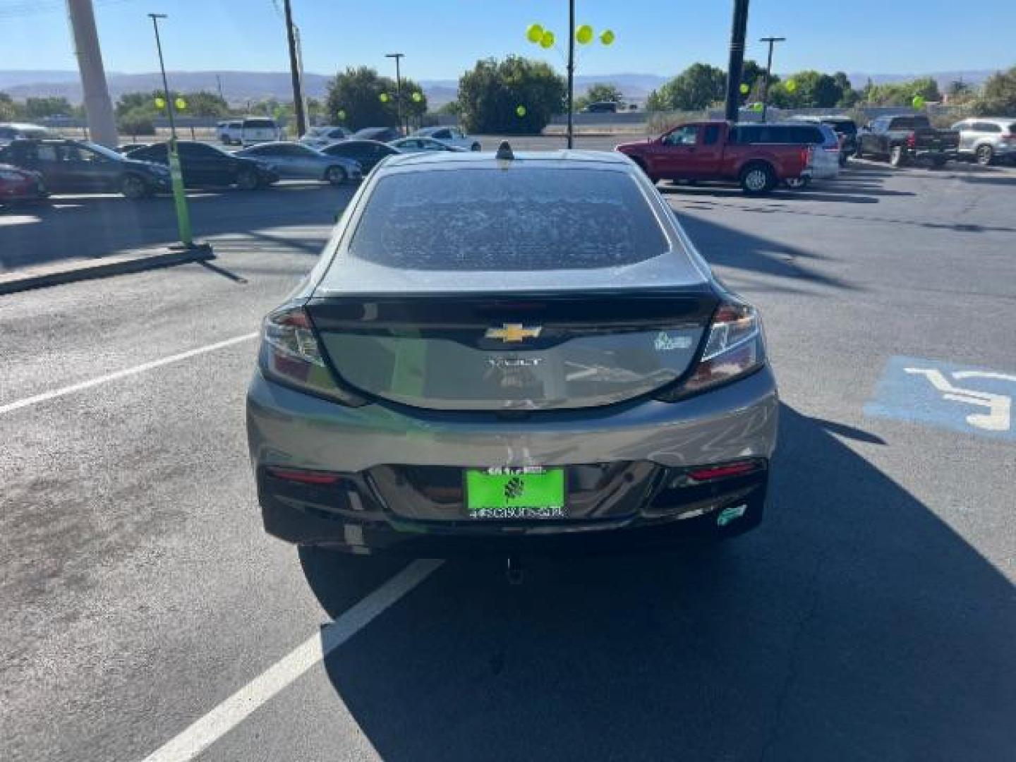 2017 Heather Gray Metallic /Jet Black/Jet Black Accents Chevrolet Volt Premier (1G1RD6S59HU) with an Voltec 1.5L I-4 gasoline direct injection engine, Continuously Variable Transmission transmission, located at 1865 East Red Hills Pkwy, St. George, 84770, (435) 628-0023, 37.120850, -113.543640 - *THIS VEHICLE QUALIFIES FOR A $4000 TAX REBATE* We specialize in helping ALL people get the best financing available. No matter your credit score, good, bad or none we can get you an amazing rate. Had a bankruptcy, divorce, or repossessions? We give you the green light to get your credit back on th - Photo#5