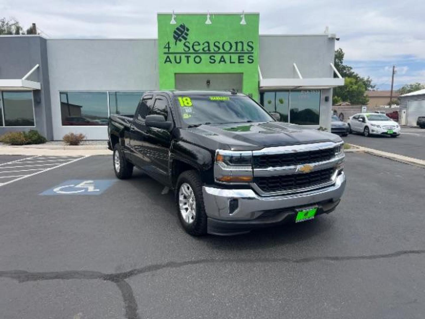 2018 Black /Jet Black Chevrolet Silverado 1500 1LT (1GCRCREC0JZ) with an EcoTec3 4.3L V-6 gasoline direct injection engine, Automatic transmission, located at 1865 East Red Hills Pkwy, St. George, 84770, (435) 628-0023, 37.120850, -113.543640 - We specialize in helping ALL people get the best financing available. No matter your credit score, good, bad or none we can get you an amazing rate. Had a bankruptcy, divorce, or repossessions? We give you the green light to get your credit back on the road. Low down and affordable payments that fit - Photo#0