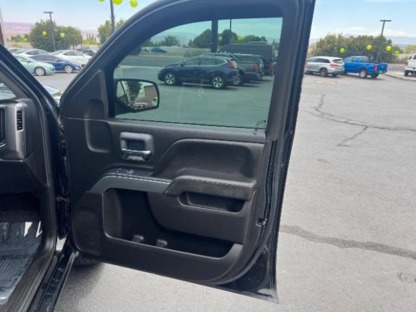 2018 Black /Jet Black Chevrolet Silverado 1500 1LT (1GCRCREC0JZ) with an EcoTec3 4.3L V-6 gasoline direct injection engine, Automatic transmission, located at 1865 East Red Hills Pkwy, St. George, 84770, (435) 628-0023, 37.120850, -113.543640 - We specialize in helping ALL people get the best financing available. No matter your credit score, good, bad or none we can get you an amazing rate. Had a bankruptcy, divorce, or repossessions? We give you the green light to get your credit back on the road. Low down and affordable payments that fit - Photo#25