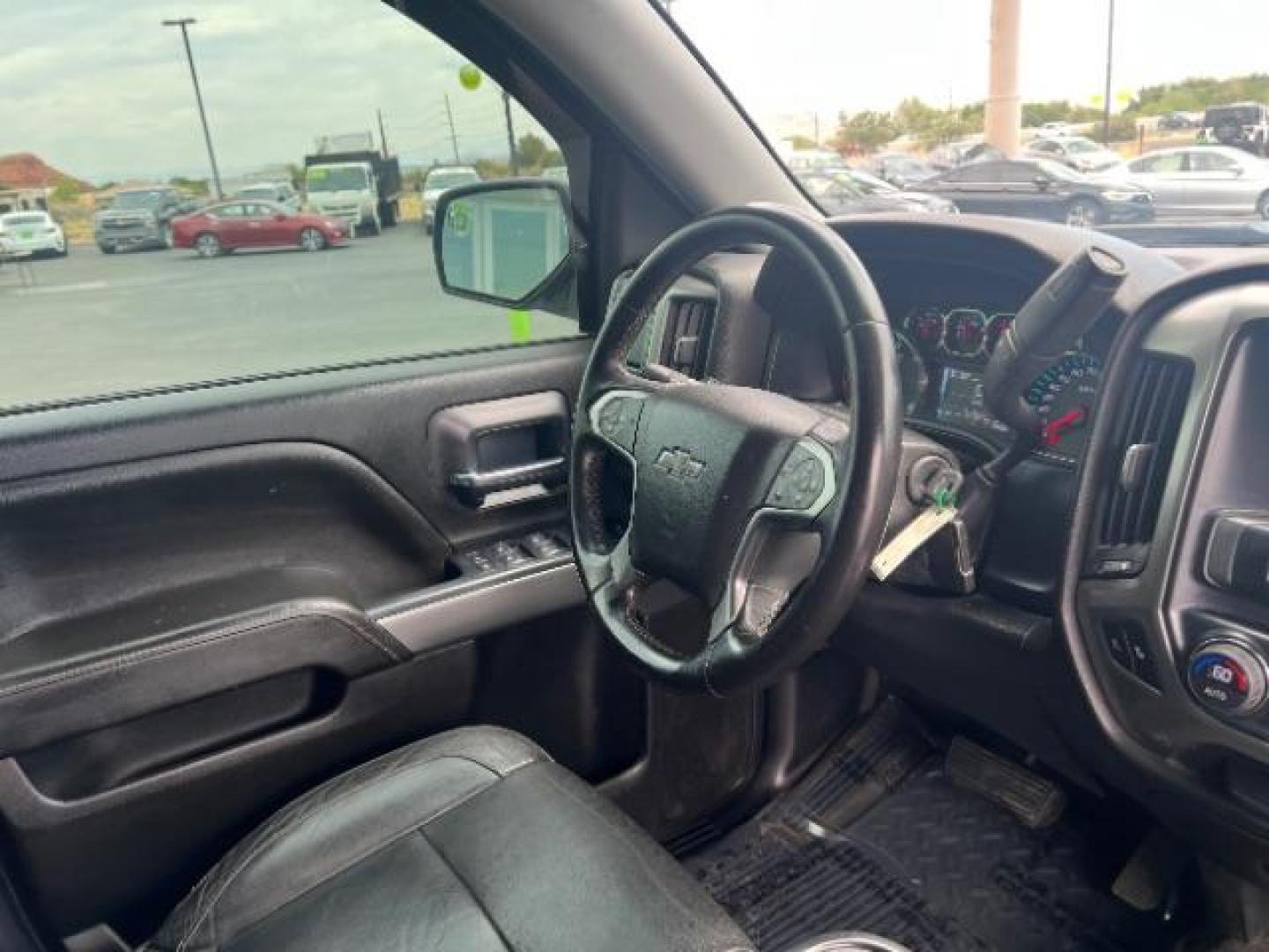 2018 Black /Jet Black Chevrolet Silverado 1500 1LT (1GCRCREC0JZ) with an EcoTec3 4.3L V-6 gasoline direct injection engine, Automatic transmission, located at 1865 East Red Hills Pkwy, St. George, 84770, (435) 628-0023, 37.120850, -113.543640 - We specialize in helping ALL people get the best financing available. No matter your credit score, good, bad or none we can get you an amazing rate. Had a bankruptcy, divorce, or repossessions? We give you the green light to get your credit back on the road. Low down and affordable payments that fit - Photo#28