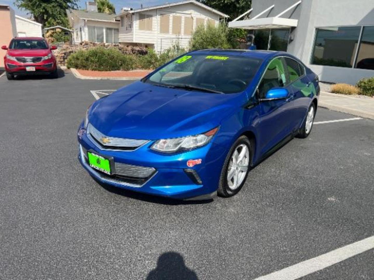 2018 Kinetic Blue Metallic /Jet Black Chevrolet Volt LT (1G1RC6S53JU) with an Voltec 1.5L I-4 gasoline direct injection engine, Continuously Variable Transmission transmission, located at 1865 East Red Hills Pkwy, St. George, 84770, (435) 628-0023, 37.120850, -113.543640 - *THIS VEHICLE QUALIFIES FOR A $4000 TAX REBATE* We specialize in helping ALL people get the best financing available. No matter your credit score, good, bad or none we can get you an amazing rate. Had a bankruptcy, divorce, or repossessions? We give you the green light to get your credit back on th - Photo#2