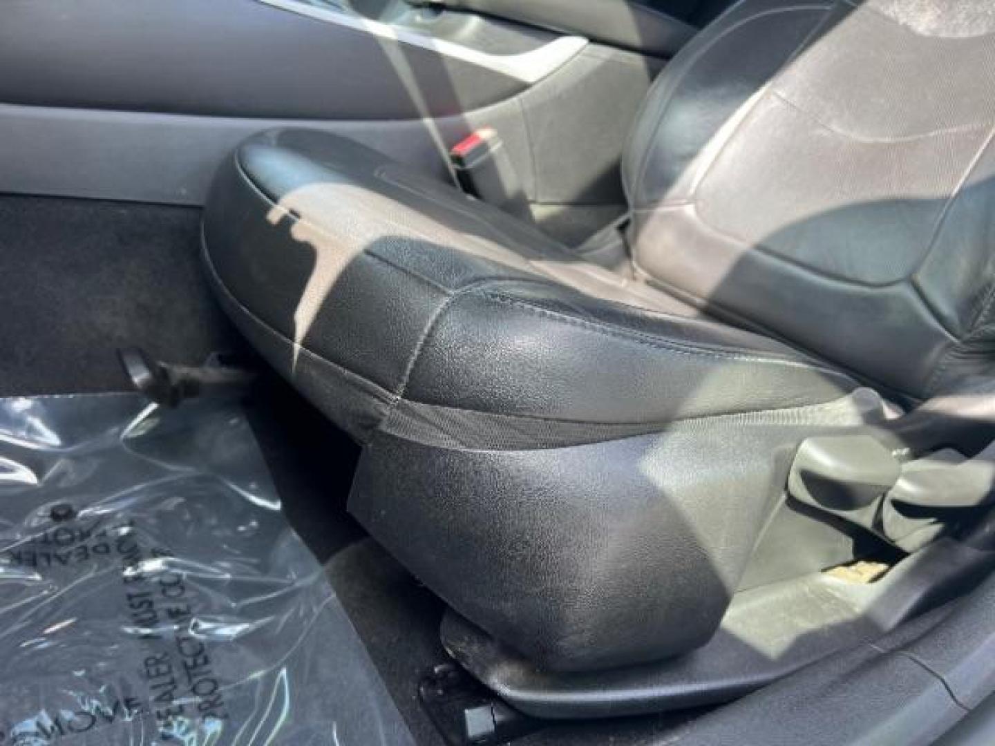 2018 Kinetic Blue Metallic /Jet Black Chevrolet Volt LT (1G1RC6S53JU) with an Voltec 1.5L I-4 gasoline direct injection engine, Continuously Variable Transmission transmission, located at 1865 East Red Hills Pkwy, St. George, 84770, (435) 628-0023, 37.120850, -113.543640 - *THIS VEHICLE QUALIFIES FOR A $4000 TAX REBATE* We specialize in helping ALL people get the best financing available. No matter your credit score, good, bad or none we can get you an amazing rate. Had a bankruptcy, divorce, or repossessions? We give you the green light to get your credit back on th - Photo#13