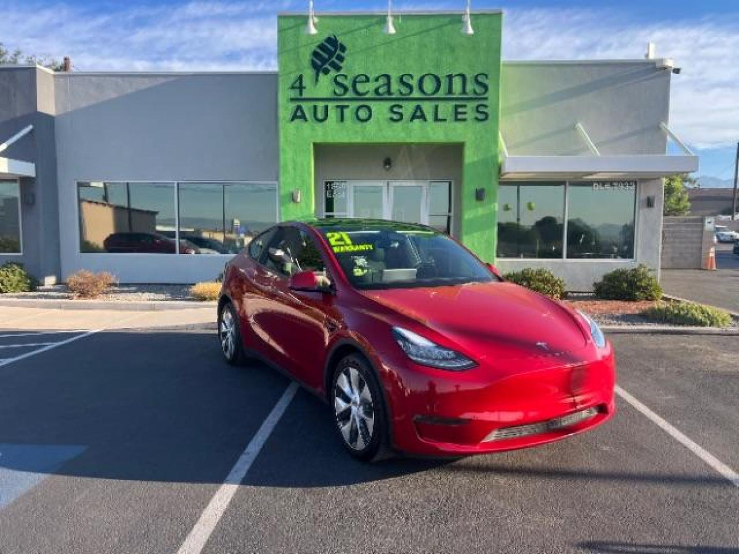 2021 Red Multi-Coat /Black Tesla Model Y Long Range Dual Motor All-Wheel Drive (5YJYGDEE8MF) with an ELECTRIC engine, Continuously Variable Transmission transmission, located at 1865 East Red Hills Pkwy, St. George, 84770, (435) 628-0023, 37.120850, -113.543640 - This Tesla is an AWD Long Range. Battery is 90% healthy, 289 on full charge. Near new condition! Full Tesla factory warranty up to 120k miles. Extended EV battery warranty available. Financing for ALL credit types. 4 Seasons Auto THE southern Utah Tesla Experts. Call or text for more info DL# 7 - Photo#0