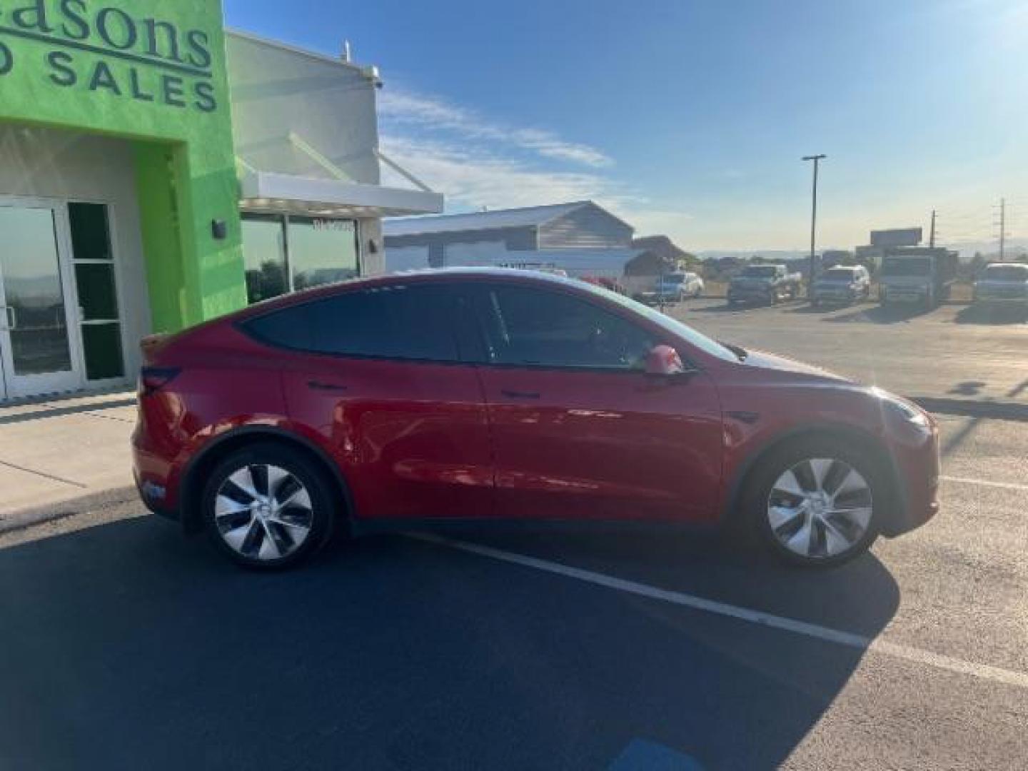 2021 Red Multi-Coat /Black Tesla Model Y Long Range Dual Motor All-Wheel Drive (5YJYGDEE8MF) with an ELECTRIC engine, Continuously Variable Transmission transmission, located at 1865 East Red Hills Pkwy, St. George, 84770, (435) 628-0023, 37.120850, -113.543640 - This Tesla is an AWD Long Range. Battery is 90% healthy, 289 on full charge. Near new condition! Full Tesla factory warranty up to 120k miles. Extended EV battery warranty available. Financing for ALL credit types. 4 Seasons Auto THE southern Utah Tesla Experts. Call or text for more info DL# 7 - Photo#9