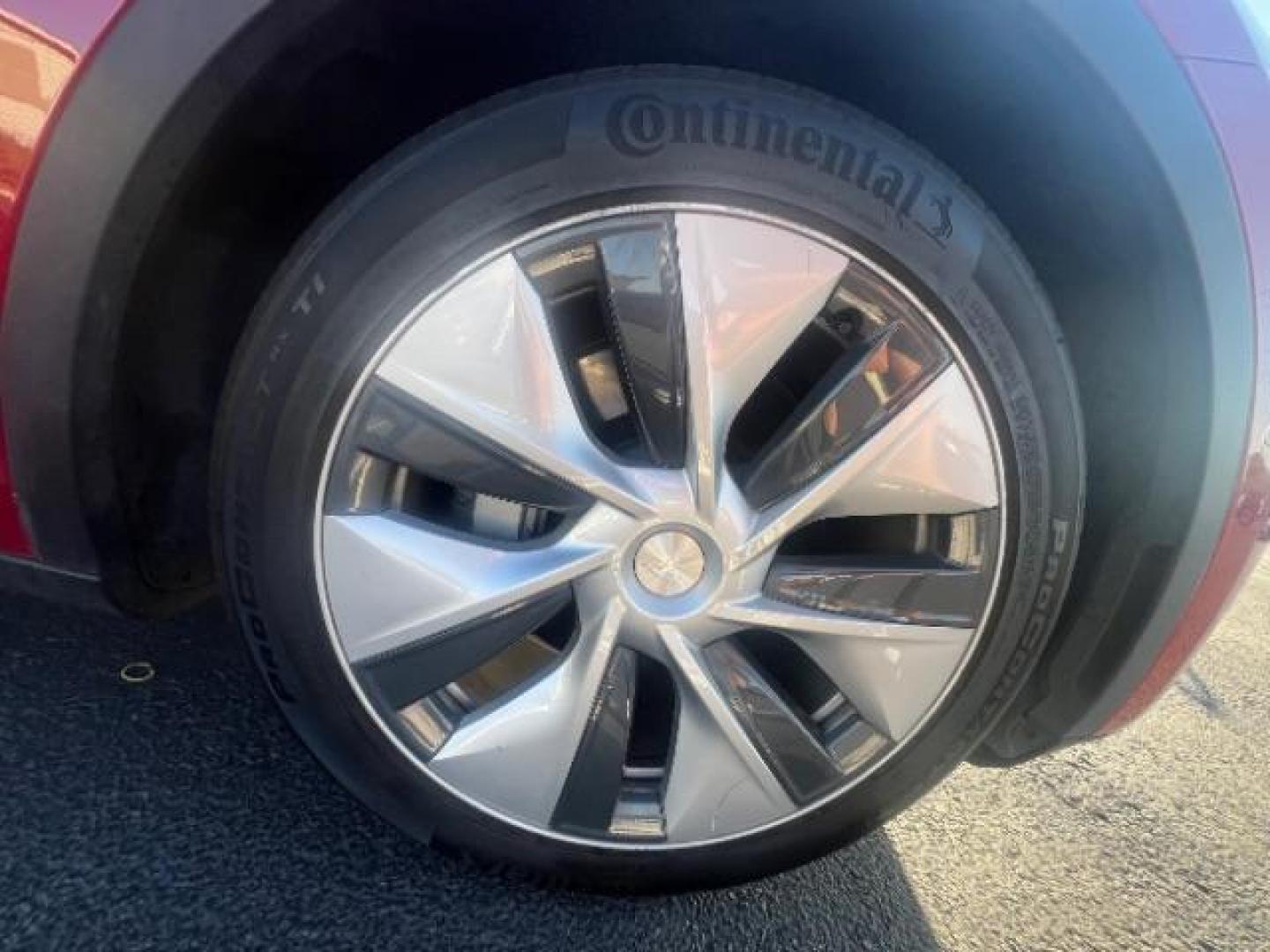 2021 Red Multi-Coat /Black Tesla Model Y Long Range Dual Motor All-Wheel Drive (5YJYGDEE8MF) with an ELECTRIC engine, Continuously Variable Transmission transmission, located at 1865 East Red Hills Pkwy, St. George, 84770, (435) 628-0023, 37.120850, -113.543640 - This Tesla is an AWD Long Range. Battery is 90% healthy, 289 on full charge. Near new condition! Full Tesla factory warranty up to 120k miles. Extended EV battery warranty available. Financing for ALL credit types. 4 Seasons Auto THE southern Utah Tesla Experts. Call or text for more info DL# 7 - Photo#12