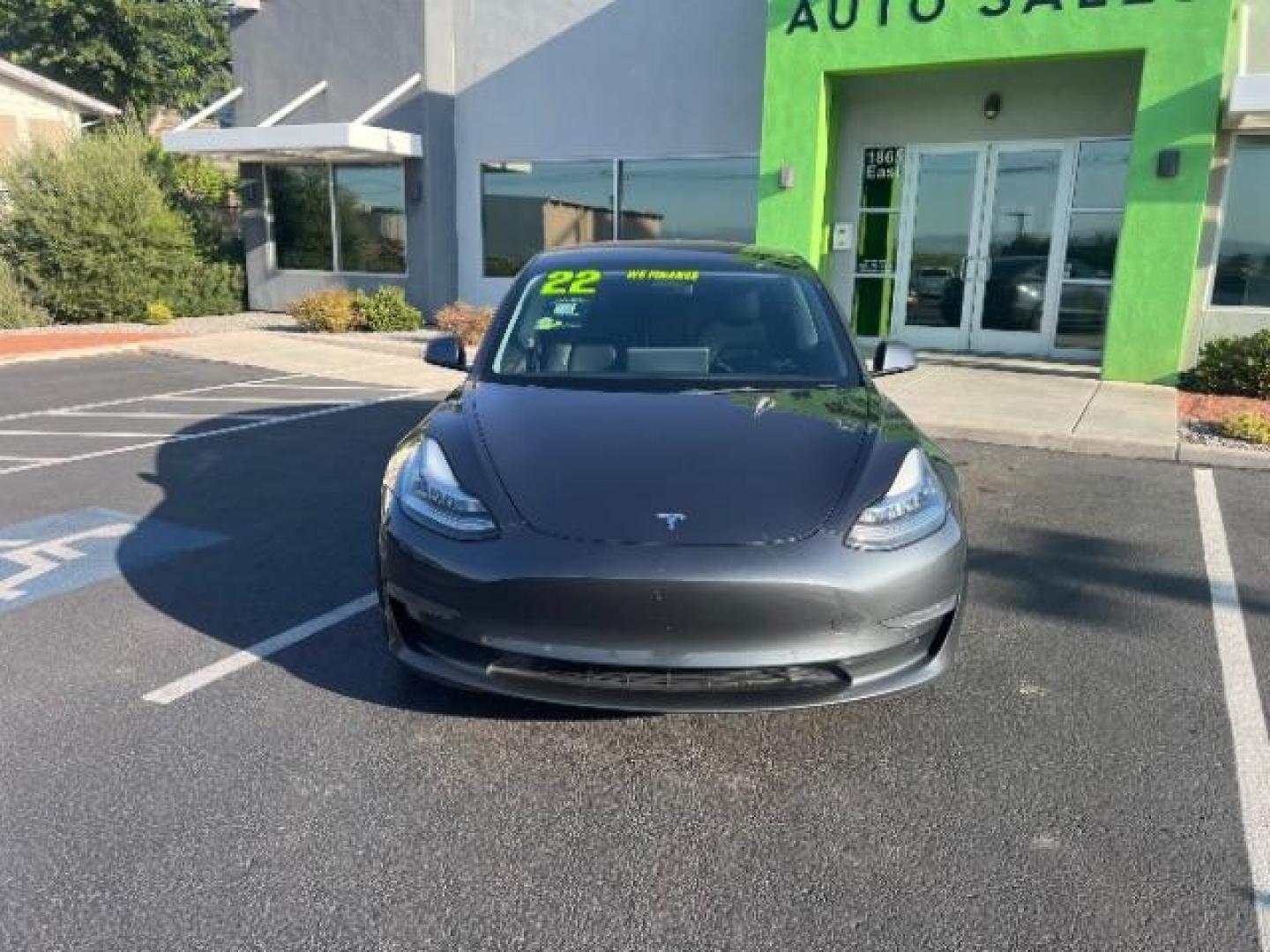 2022 Midnight Silver Metallic /Black Tesla Model 3 Long Range Dual Motor All-Wheel Drive (5YJ3E1EB8NF) with an ELECTRIC engine, Continuously Variable Transmission transmission, located at 1865 East Red Hills Pkwy, St. George, 84770, (435) 628-0023, 37.120850, -113.543640 - ****Price includes $4k IRS EV REBATE**** We are approved to file the EV rebate directly with the IRS. We recived the funds in 7 days and take credit off the price of car. Check with IRS EV website to be sure you qualify. This program ends Sept 30th so ACT FAST! This Tesla is an AWD Long Range. Bat - Photo#3