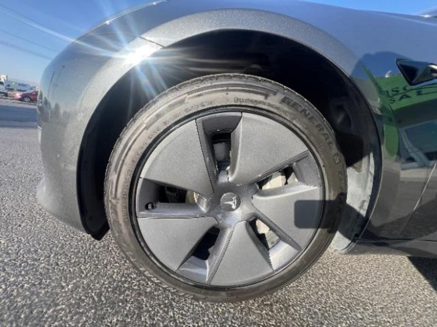 2022 Midnight Silver Metallic /Black Tesla Model 3 Long Range Dual Motor All-Wheel Drive (5YJ3E1EB8NF) with an ELECTRIC engine, Continuously Variable Transmission transmission, located at 1865 East Red Hills Pkwy, St. George, 84770, (435) 628-0023, 37.120850, -113.543640 - ****Price includes $4k IRS EV REBATE**** We are approved to file the EV rebate directly with the IRS. We recived the funds in 7 days and take credit off the price of car. Check with IRS EV website to be sure you qualify. This program ends Sept 30th so ACT FAST! This Tesla is an AWD Long Range. Bat - Photo#11