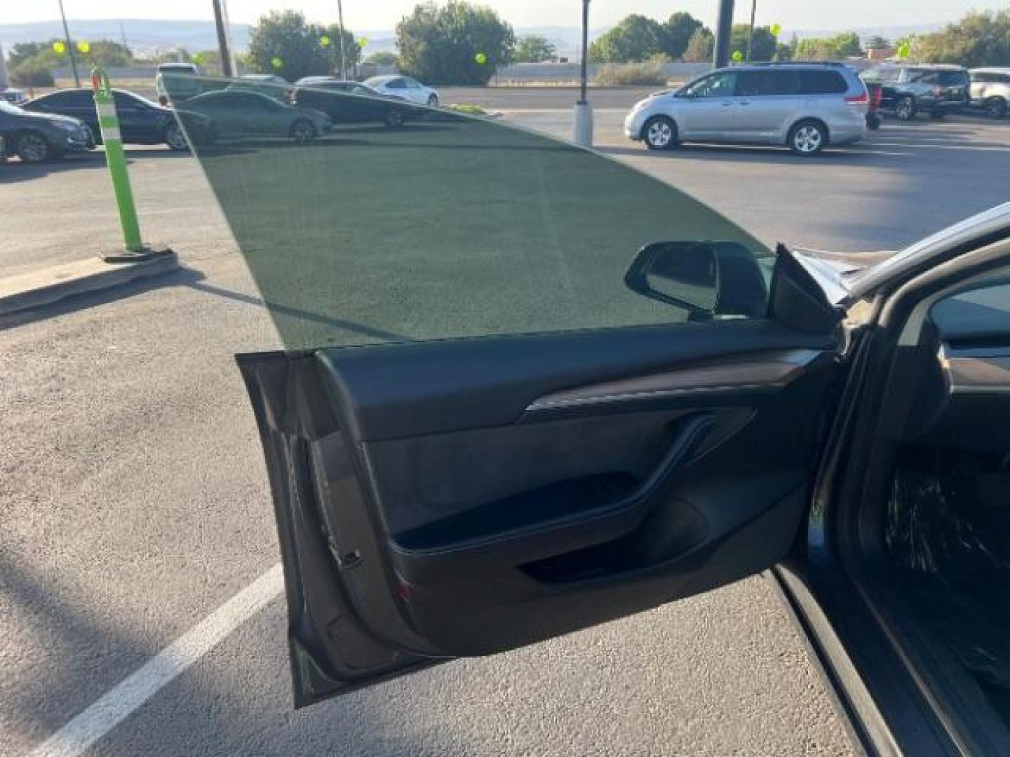 2022 Midnight Silver Metallic /Black Tesla Model 3 Long Range Dual Motor All-Wheel Drive (5YJ3E1EB8NF) with an ELECTRIC engine, Continuously Variable Transmission transmission, located at 1865 East Red Hills Pkwy, St. George, 84770, (435) 628-0023, 37.120850, -113.543640 - ****Price includes $4k IRS EV REBATE**** We are approved to file the EV rebate directly with the IRS. We recived the funds in 7 days and take credit off the price of car. Check with IRS EV website to be sure you qualify. This program ends Sept 30th so ACT FAST! This Tesla is an AWD Long Range. Bat - Photo#14