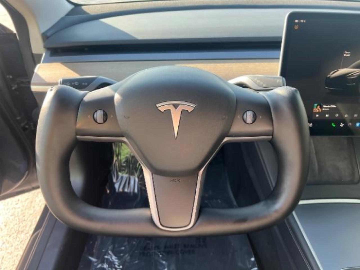 2022 Midnight Silver Metallic /Black Tesla Model 3 Long Range Dual Motor All-Wheel Drive (5YJ3E1EB8NF) with an ELECTRIC engine, Continuously Variable Transmission transmission, located at 1865 East Red Hills Pkwy, St. George, 84770, (435) 628-0023, 37.120850, -113.543640 - ****Price includes $4k IRS EV REBATE**** We are approved to file the EV rebate directly with the IRS. We recived the funds in 7 days and take credit off the price of car. Check with IRS EV website to be sure you qualify. This program ends Sept 30th so ACT FAST! This Tesla is an AWD Long Range. Bat - Photo#17