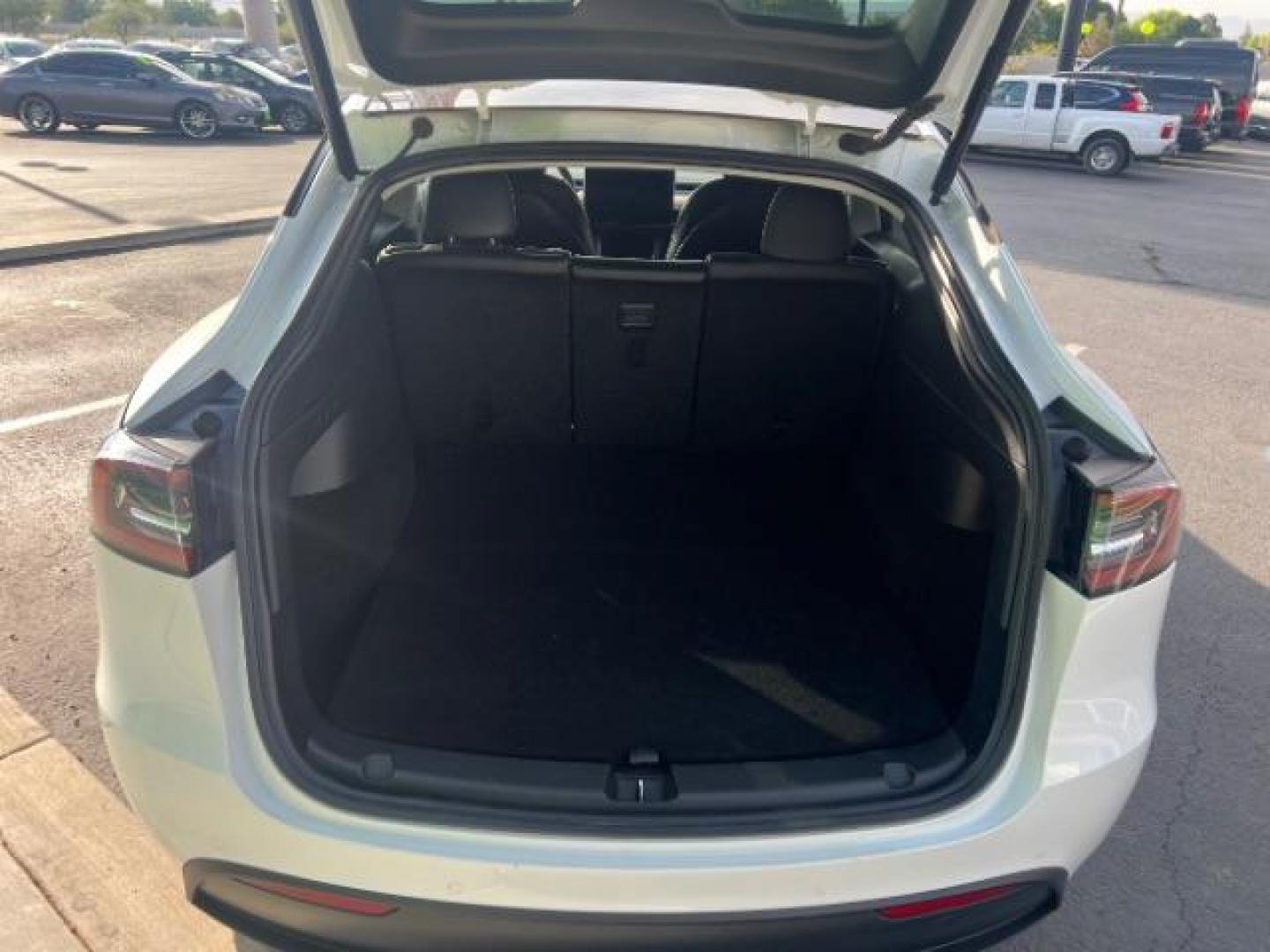 2020 Pearl White Multi-Coat /Black Tesla Model Y Long Range Dual Motor All-Wheel Drive (5YJYGDEE9LF) with an ELECTRIC engine, Continuously Variable Transmission transmission, located at 1865 East Red Hills Pkwy, St. George, 84770, (435) 628-0023, 37.120850, -113.543640 - ****Price includes $4k IRS EV REBATE**** We are approved to file the EV rebate directly with the IRS. We recived the funds in 7 days and take credit off the price of car. Check with IRS EV website to be sure you qualify. This program ends Sept 30th so ACT FAST! This Tesla is an AWD Long Range. Bat - Photo#24