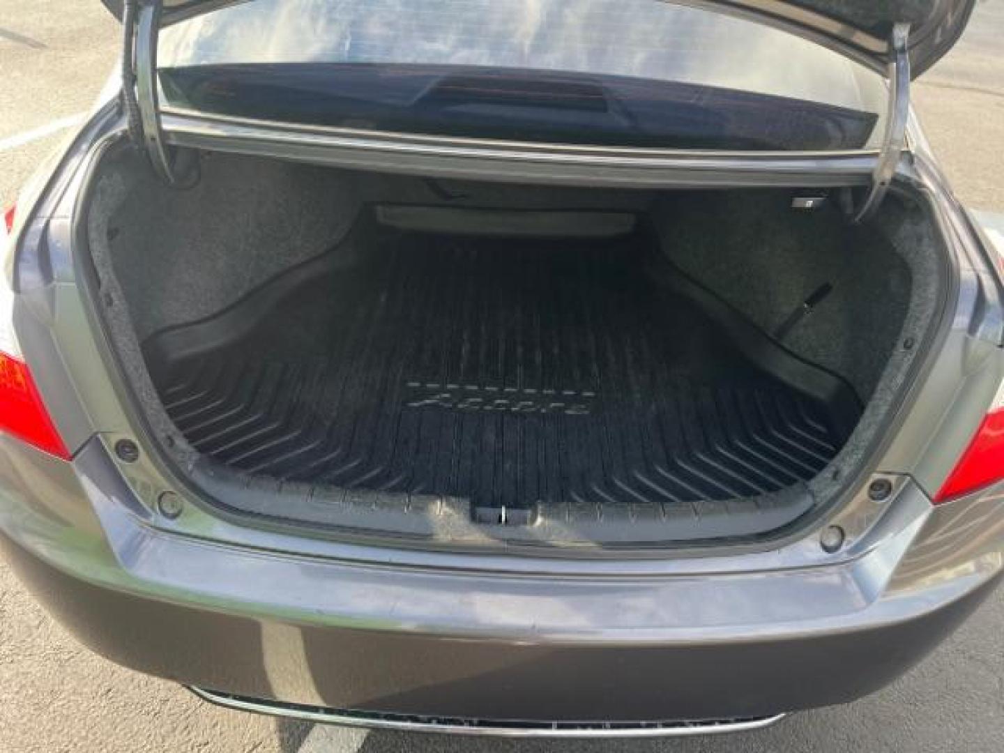 2014 Modern Steel Metallic /Gray Honda Accord EX (1HGCR2F74EA) with an 2.4L I-4 gasoline direct injection engine, Automatic transmission, located at 1865 East Red Hills Pkwy, St. George, 84770, (435) 628-0023, 37.120850, -113.543640 - We specialize in helping ALL people get the best financing available. No matter your credit score, good, bad or none we can get you an amazing rate. Had a bankruptcy, divorce, or repossessions? We give you the green light to get your credit back on the road. Low down and affordable payments that fit - Photo#24
