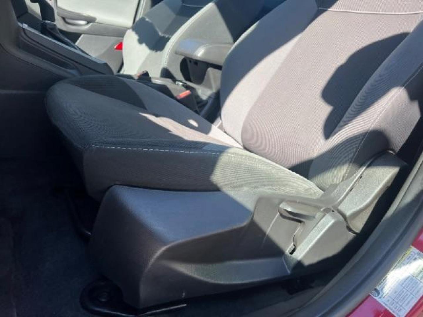 2012 Candy Red Metallic Tinted Clearcoat /Charcoal Black w/Warm Steel Surround Ford Focus SE (1FAHP3K27CL) with an 2L I-4 gasoline direct injection engine, Automatic transmission, located at 1865 East Red Hills Pkwy, St. George, 84770, (435) 628-0023, 37.120850, -113.543640 - We specialize in helping ALL people get the best financing available. No matter your credit score, good, bad or none we can get you an amazing rate. Had a bankruptcy, divorce, or repossessions? We give you the green light to get your credit back on the road. Low down and affordable payments that fit - Photo#13
