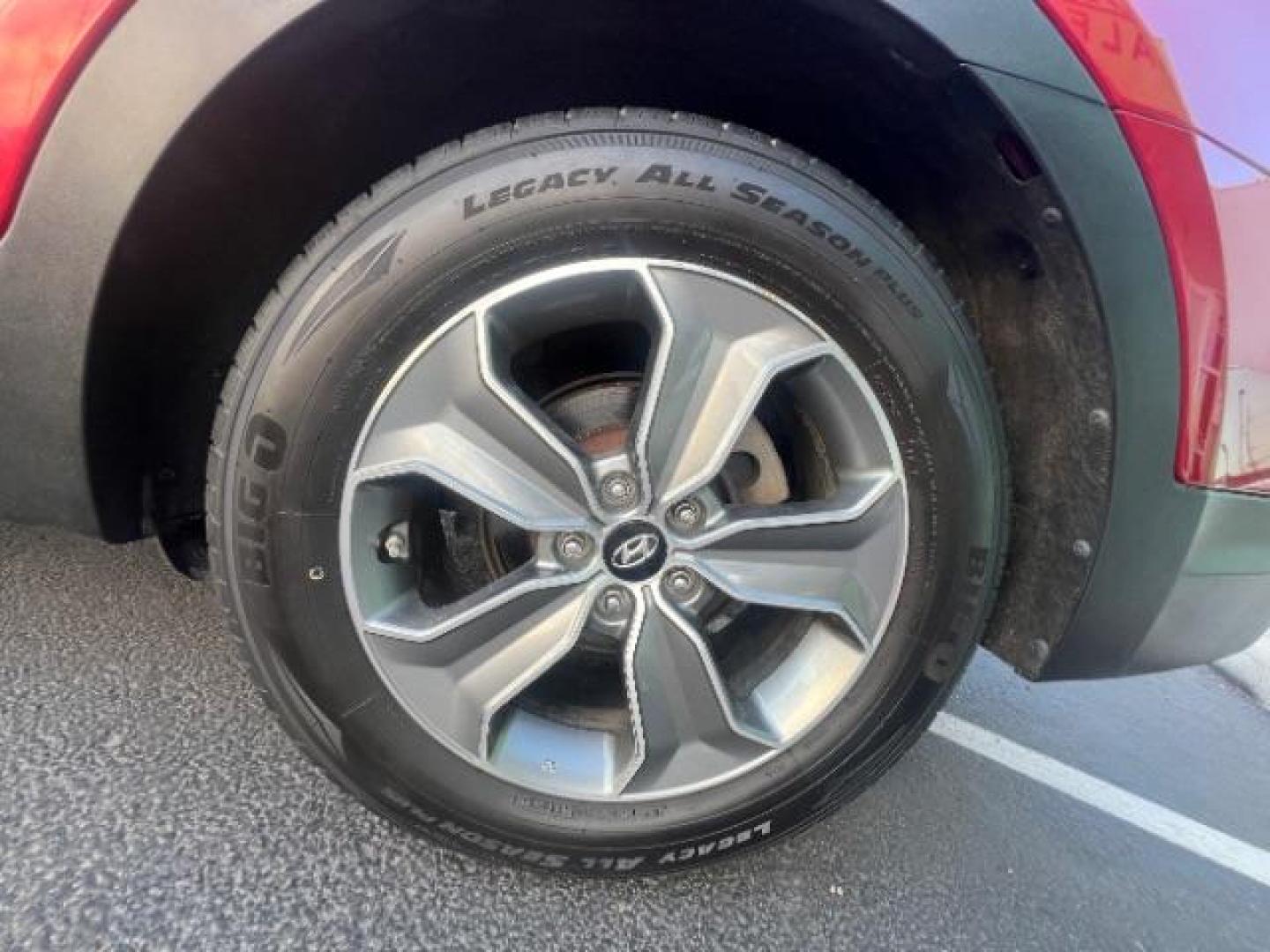 2016 Regal Red Pearl /Gray, cloth Hyundai Santa Fe SE AWD (KM8SMDHF9GU) with an 3.3L V6 DOHC 24V engine, 6-Speed Automatic transmission, located at 1865 East Red Hills Pkwy, St. George, 84770, (435) 628-0023, 37.120850, -113.543640 - We specialize in helping ALL people get the best financing available. No matter your credit score, good, bad or none we can get you an amazing rate. Had a bankruptcy, divorce, or repossessions? We give you the green light to get your credit back on the road. Low down and affordable payments that fit - Photo#8