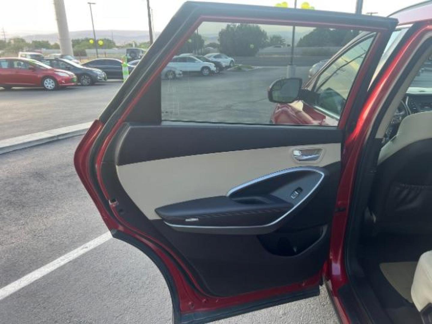 2016 Regal Red Pearl /Gray, cloth Hyundai Santa Fe SE AWD (KM8SMDHF9GU) with an 3.3L V6 DOHC 24V engine, 6-Speed Automatic transmission, located at 1865 East Red Hills Pkwy, St. George, 84770, (435) 628-0023, 37.120850, -113.543640 - We specialize in helping ALL people get the best financing available. No matter your credit score, good, bad or none we can get you an amazing rate. Had a bankruptcy, divorce, or repossessions? We give you the green light to get your credit back on the road. Low down and affordable payments that fit - Photo#20