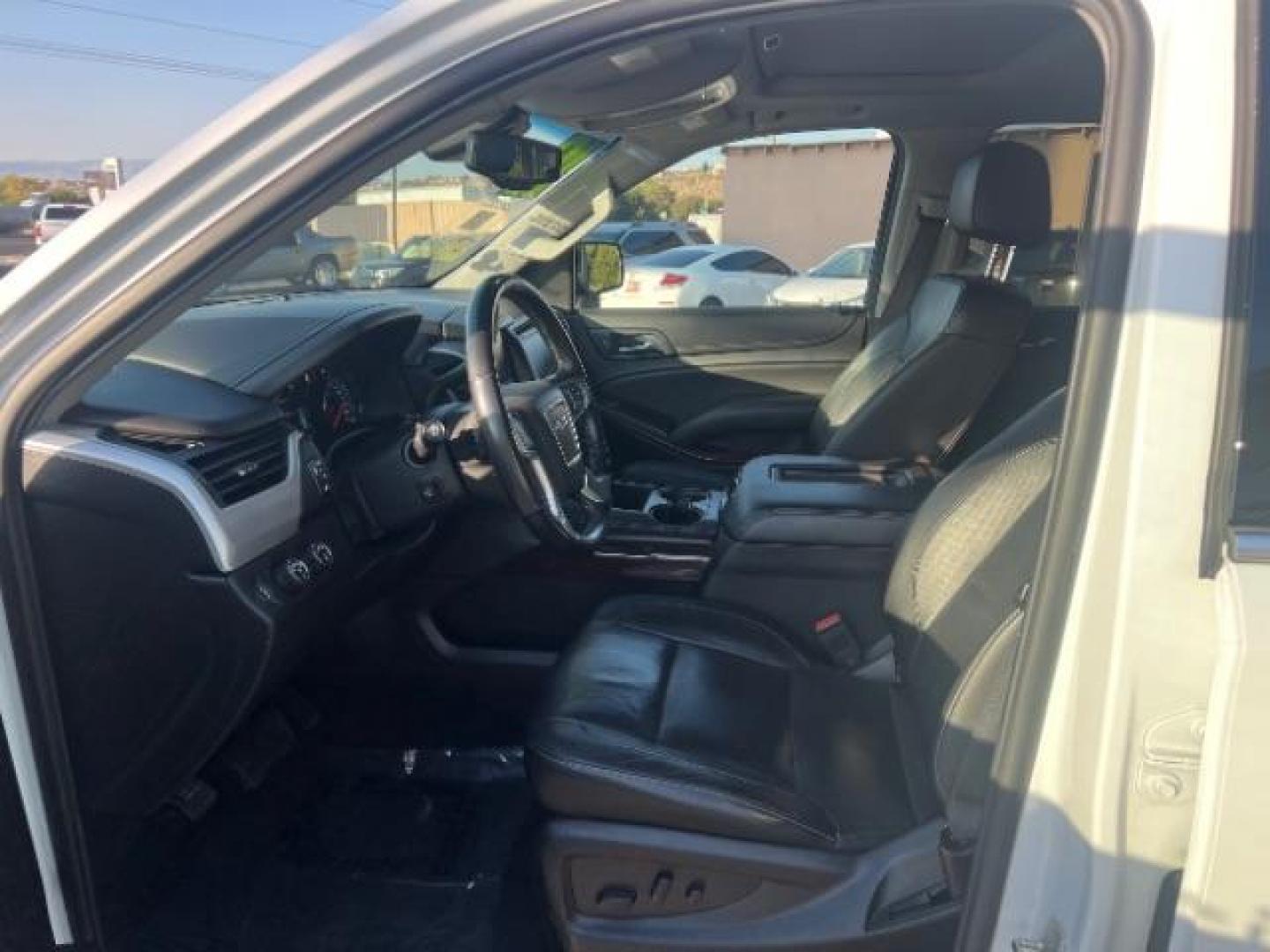 2019 Summit White /Jet Black GMC Yukon SLT (1GKS2BKCXKR) with an EcoTec3 5.3L V-8 gasoline direct injection engine, Automatic transmission, located at 1865 East Red Hills Pkwy, St. George, 84770, (435) 628-0023, 37.120850, -113.543640 - We specialize in helping ALL people get the best financing available. No matter your credit score, good, bad or none we can get you an amazing rate. Had a bankruptcy, divorce, or repossessions? We give you the green light to get your credit back on the road. Low down and affordable payments that fit - Photo#14