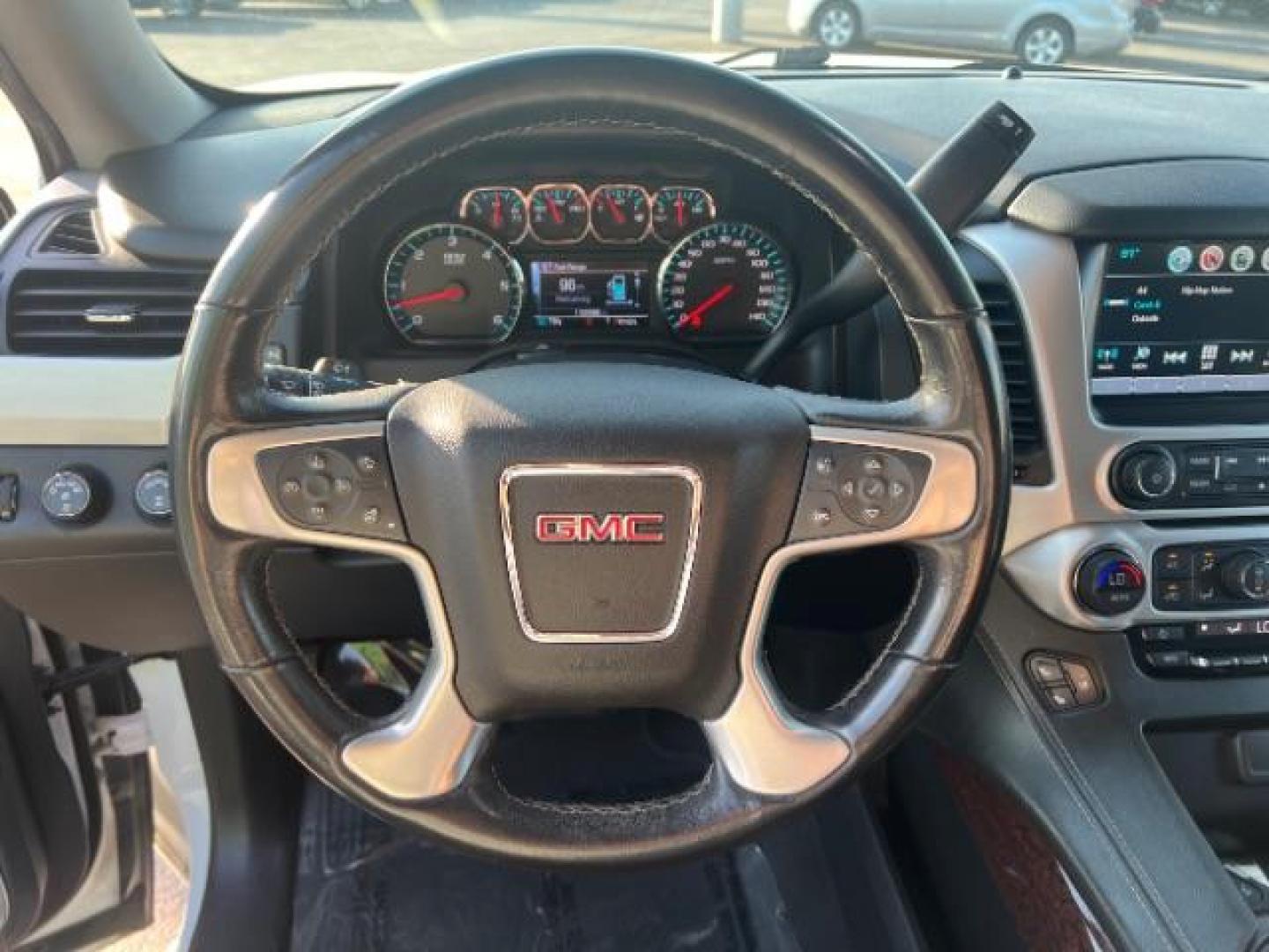 2019 Summit White /Jet Black GMC Yukon SLT (1GKS2BKCXKR) with an EcoTec3 5.3L V-8 gasoline direct injection engine, Automatic transmission, located at 1865 East Red Hills Pkwy, St. George, 84770, (435) 628-0023, 37.120850, -113.543640 - We specialize in helping ALL people get the best financing available. No matter your credit score, good, bad or none we can get you an amazing rate. Had a bankruptcy, divorce, or repossessions? We give you the green light to get your credit back on the road. Low down and affordable payments that fit - Photo#15