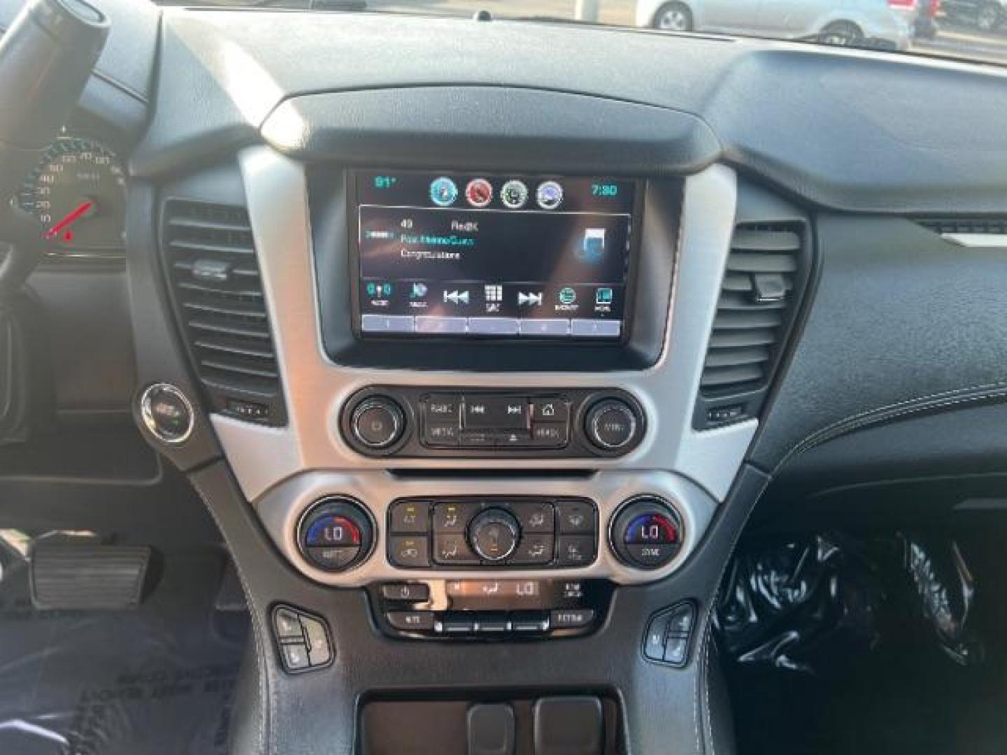 2019 Summit White /Jet Black GMC Yukon SLT (1GKS2BKCXKR) with an EcoTec3 5.3L V-8 gasoline direct injection engine, Automatic transmission, located at 1865 East Red Hills Pkwy, St. George, 84770, (435) 628-0023, 37.120850, -113.543640 - We specialize in helping ALL people get the best financing available. No matter your credit score, good, bad or none we can get you an amazing rate. Had a bankruptcy, divorce, or repossessions? We give you the green light to get your credit back on the road. Low down and affordable payments that fit - Photo#17