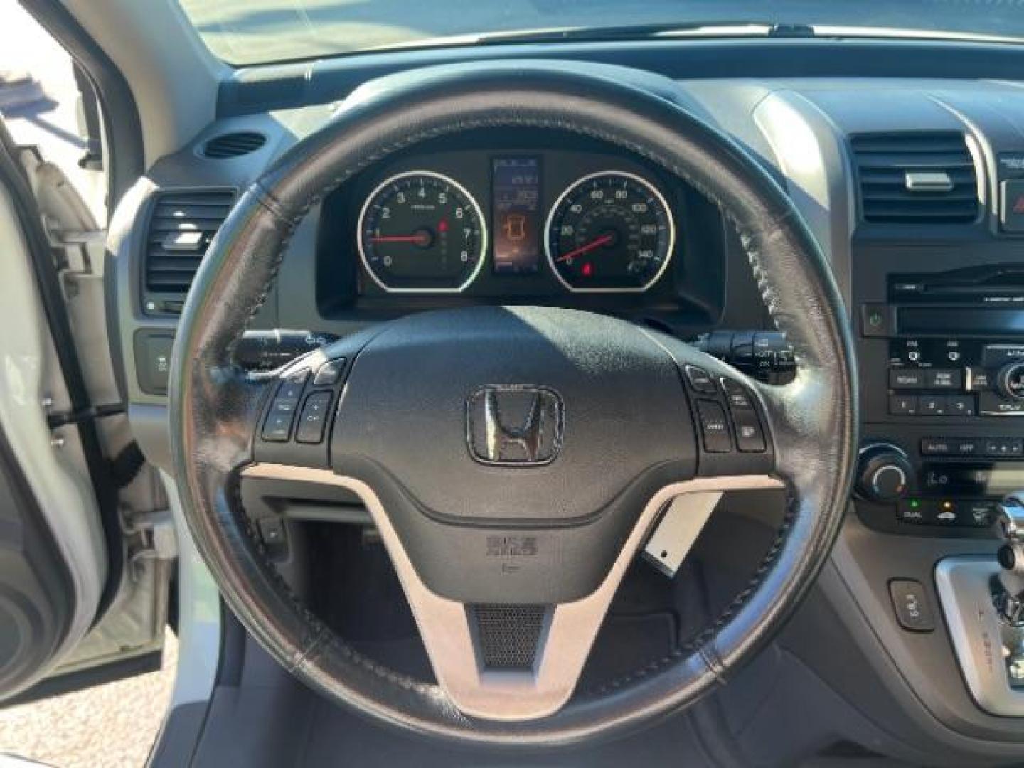 2011 Taffeta White /Gray Honda CR-V EX-L (5J6RE3H71BL) with an 2.4L I-4 DOHC engine, Automatic transmission, located at 1865 East Red Hills Pkwy, St. George, 84770, (435) 628-0023, 37.120850, -113.543640 - Photo#15