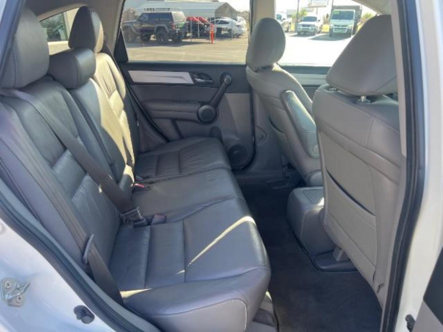 2011 Taffeta White /Gray Honda CR-V EX-L (5J6RE3H71BL) with an 2.4L I-4 DOHC engine, Automatic transmission, located at 1865 East Red Hills Pkwy, St. George, 84770, (435) 628-0023, 37.120850, -113.543640 - Photo#25