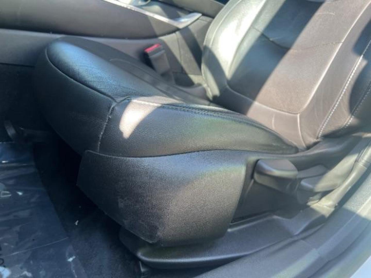 2016 Summit White /Jet Black/Jet Black Accents Chevrolet Volt Premier (1G1RD6S52GU) with an Voltec 1.5L I-4 gasoline direct injection engine, Continuously Variable Transmission transmission, located at 1865 East Red Hills Pkwy, St. George, 84770, (435) 628-0023, 37.120850, -113.543640 - *THIS VEHICLE QUALIFIES FOR A $4000 DOLLAR TAX REBATE* We specialize in helping ALL people get the best financing available. No matter your credit score, good, bad or none we can get you an amazing rate. Had a bankruptcy, divorce, or repossessions? We give you the green light to get your credit bac - Photo#13