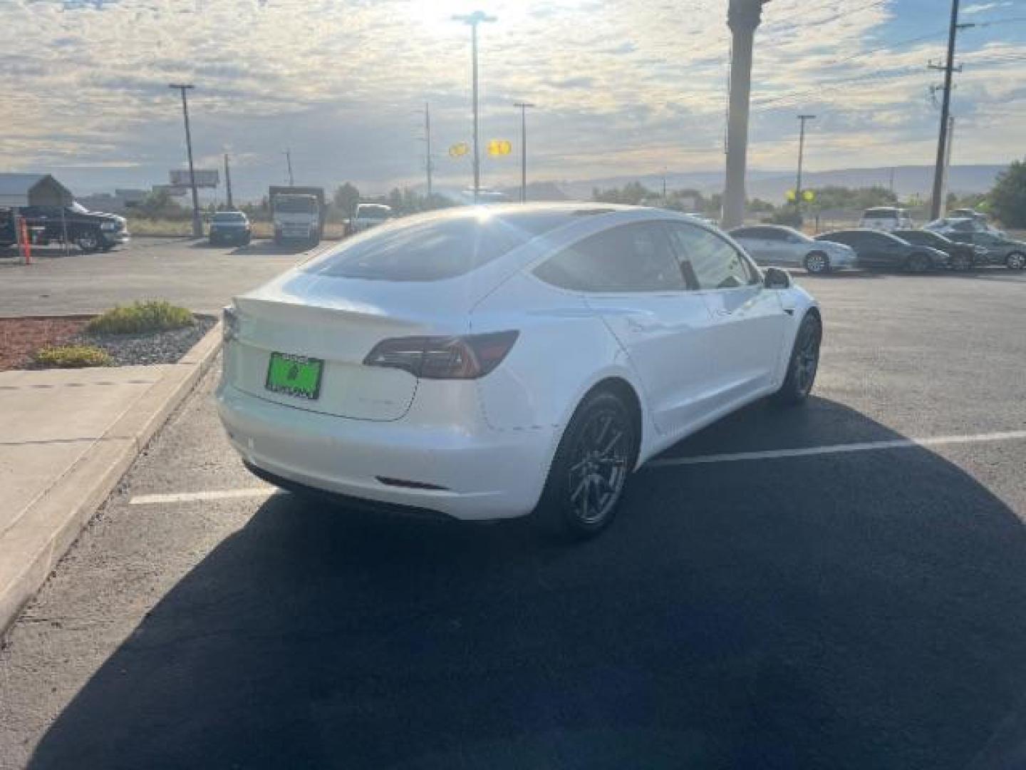2020 Pearl White Multi-Coat /Black Tesla Model 3 Long Range Dual Motor All-Wheel Drive (5YJ3E1EBXLF) with an ELECTRIC engine, Continuously Variable Transmission transmission, located at 1865 East Red Hills Pkwy, St. George, 84770, (435) 628-0023, 37.120850, -113.543640 - ****Price includes $4k IRS EV REBATE**** We are approved to file the EV rebate directly with the IRS. We recived the funds in 7 days and take credit off the price of car. Check with IRS EV website to be sure you qualify. This program ends Sept 30th so ACT FAST! This Tesla is an AWD Long Range. FUL - Photo#8