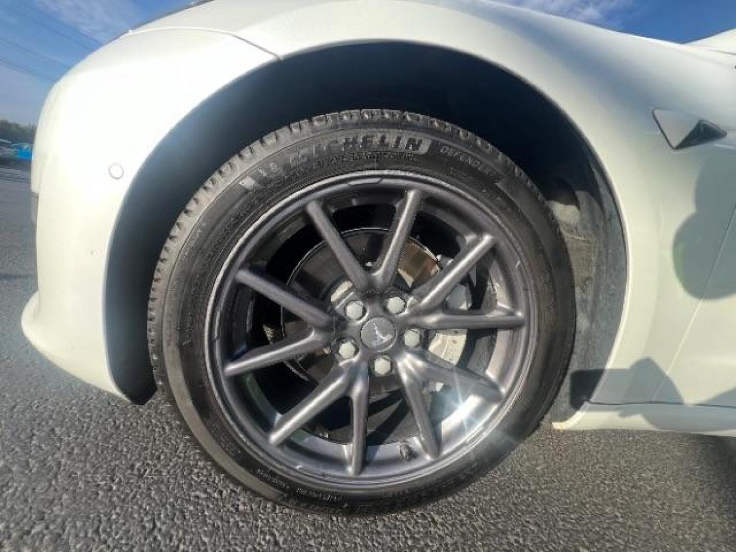 2020 Pearl White Multi-Coat /Black Tesla Model 3 Long Range Dual Motor All-Wheel Drive (5YJ3E1EBXLF) with an ELECTRIC engine, Continuously Variable Transmission transmission, located at 1865 East Red Hills Pkwy, St. George, 84770, (435) 628-0023, 37.120850, -113.543640 - ****Price includes $4k IRS EV REBATE**** We are approved to file the EV rebate directly with the IRS. We recived the funds in 7 days and take credit off the price of car. Check with IRS EV website to be sure you qualify. This program ends Sept 30th so ACT FAST! This Tesla is an AWD Long Range. FUL - Photo#13