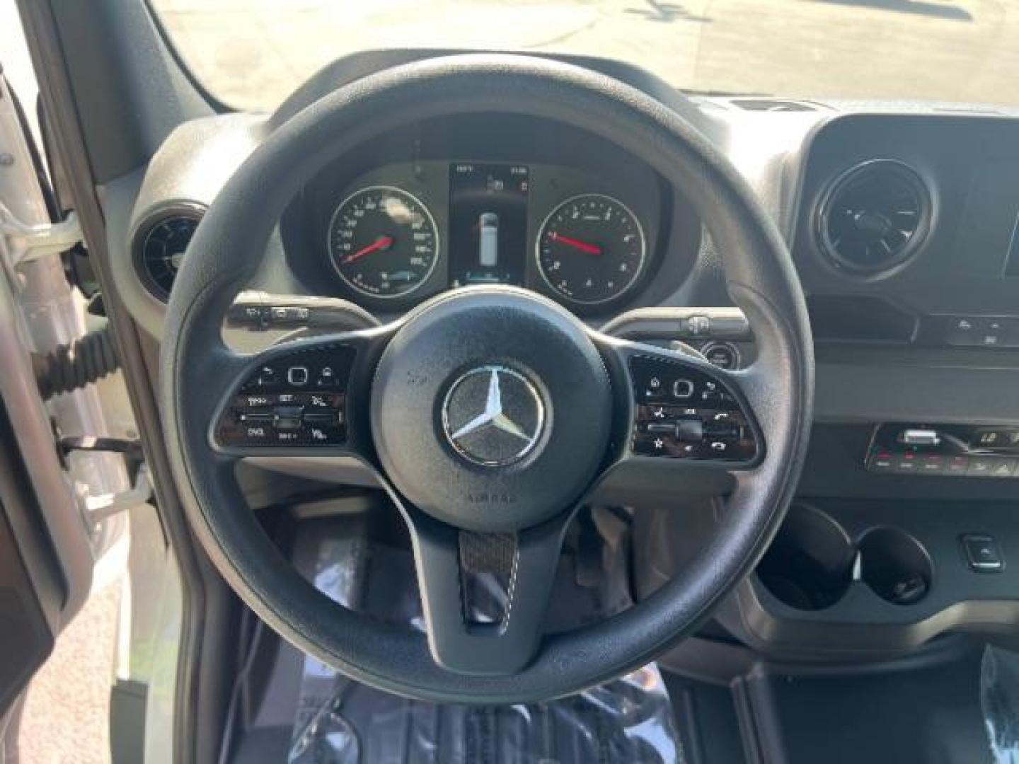 2024 Arctic White /Black Mercedes-Benz Sprinter 2500 Standard Roof 4-Cyl Diesel HO (W1Z4NFHY7RP) with an 2L I-4 diesel direct injection engine, Automatic transmission, located at 1865 East Red Hills Pkwy, St. George, 84770, (435) 628-0023, 37.120850, -113.543640 - Photo#15