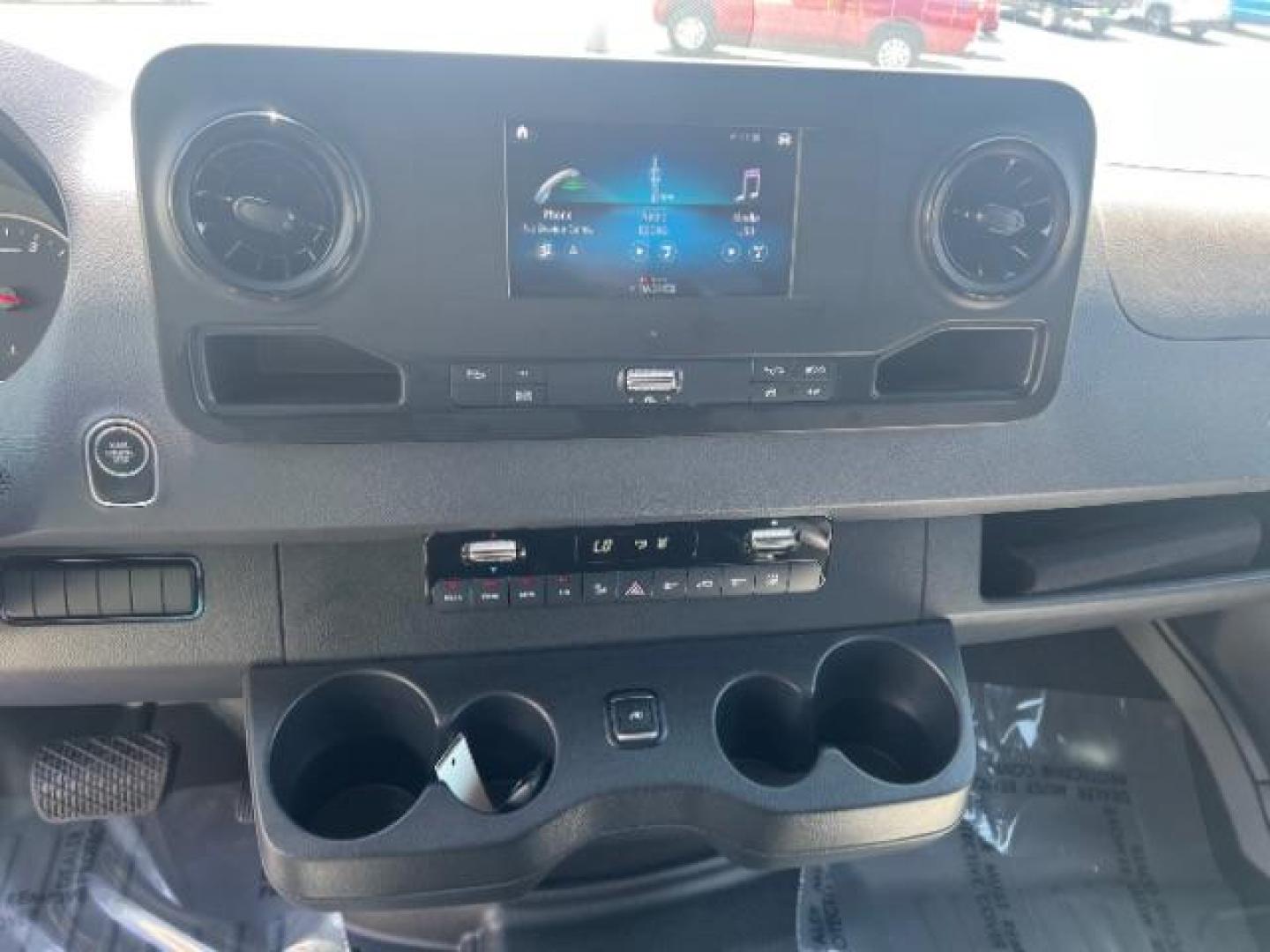 2024 Arctic White /Black Mercedes-Benz Sprinter 2500 Standard Roof 4-Cyl Diesel HO (W1Z4NFHY7RP) with an 2L I-4 diesel direct injection engine, Automatic transmission, located at 1865 East Red Hills Pkwy, St. George, 84770, (435) 628-0023, 37.120850, -113.543640 - Photo#17