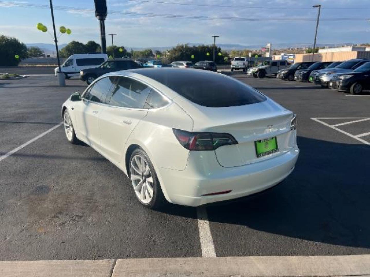 2018 Pearl White Multi-Coat /White Tesla Model 3 Long Range (5YJ3E1EB0JF) with an ELECTRIC engine, Continuously Variable Transmission transmission, located at 1865 East Red Hills Pkwy, St. George, 84770, (435) 628-0023, 37.120850, -113.543640 - ****Price includes $4k IRS EV REBATE**** We are approved to file the EV rebate directly with the IRS. We recived the funds in 7 days and take credit off the price of car. Check with IRS EV website to be sure you qualify. This program ends Sept 30th so ACT FAST! This Tesla is an AWD Long Range. Whi - Photo#6