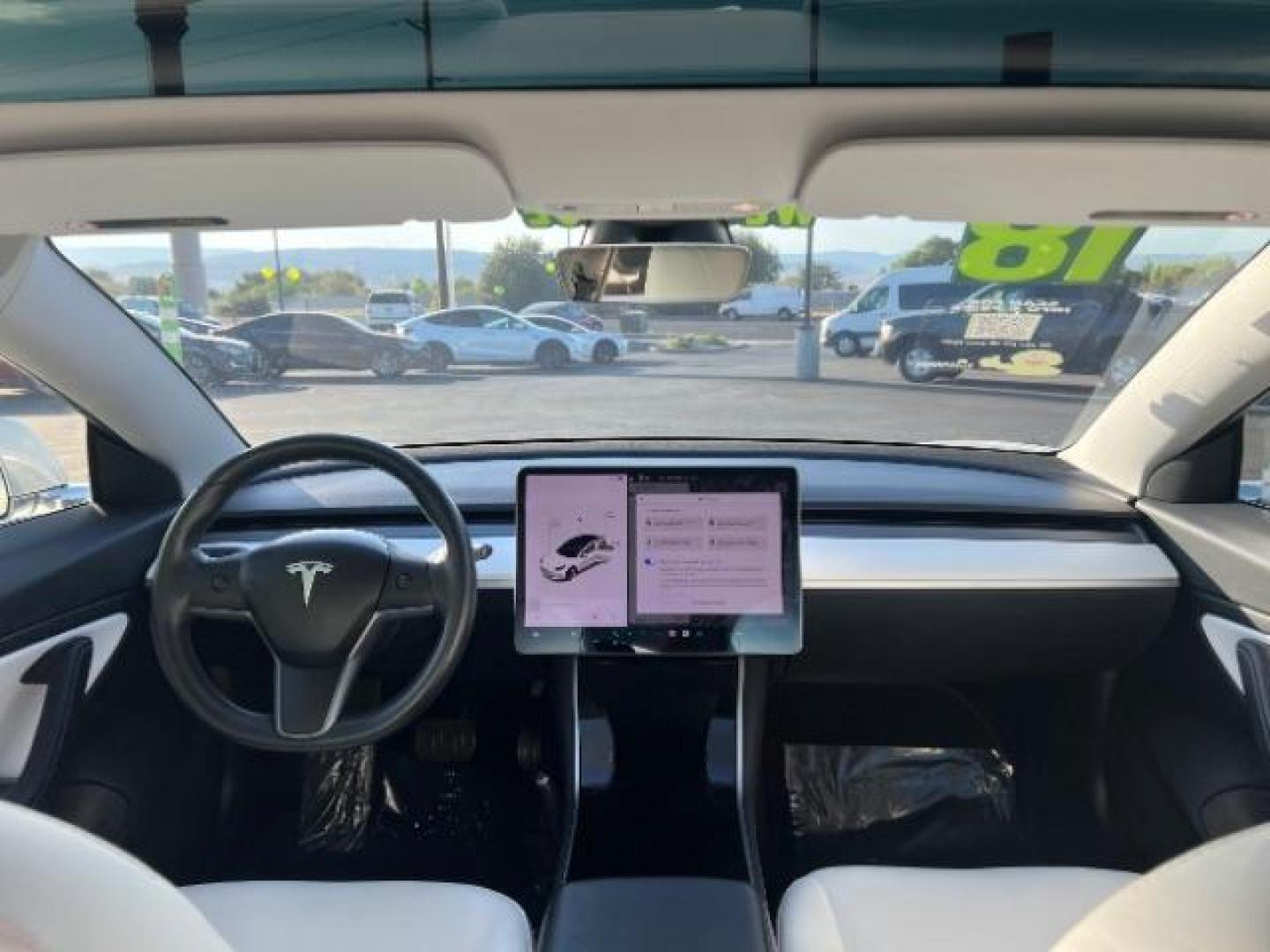 2018 Pearl White Multi-Coat /White Tesla Model 3 Long Range (5YJ3E1EB0JF) with an ELECTRIC engine, Continuously Variable Transmission transmission, located at 1865 East Red Hills Pkwy, St. George, 84770, (435) 628-0023, 37.120850, -113.543640 - ****Price includes $4k IRS EV REBATE**** We are approved to file the EV rebate directly with the IRS. We recived the funds in 7 days and take credit off the price of car. Check with IRS EV website to be sure you qualify. This program ends Sept 30th so ACT FAST! This Tesla is an AWD Long Range. Whi - Photo#23