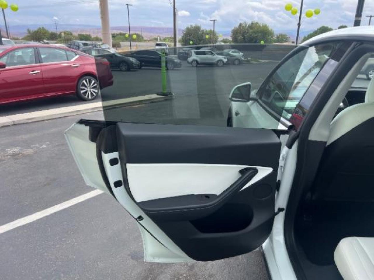 2020 Pearl White Multi-Coat /White/Black Tesla Model Y Long Range Dual Motor All-Wheel Drive (5YJYGDEE7LF) with an ELECTRIC engine, Continuously Variable Transmission transmission, located at 1865 East Red Hills Pkwy, St. George, 84770, (435) 628-0023, 37.120850, -113.543640 - ****Price includes $4k IRS EV REBATE**** We are approved to file the EV rebate directly with the IRS. We recived the funds in 7 days and take credit off the price of car. Check with IRS EV website to be sure you qualify. This program ends Sept 30th so ACT FAST! This Tesla is an AWD Long Range. Whi - Photo#20