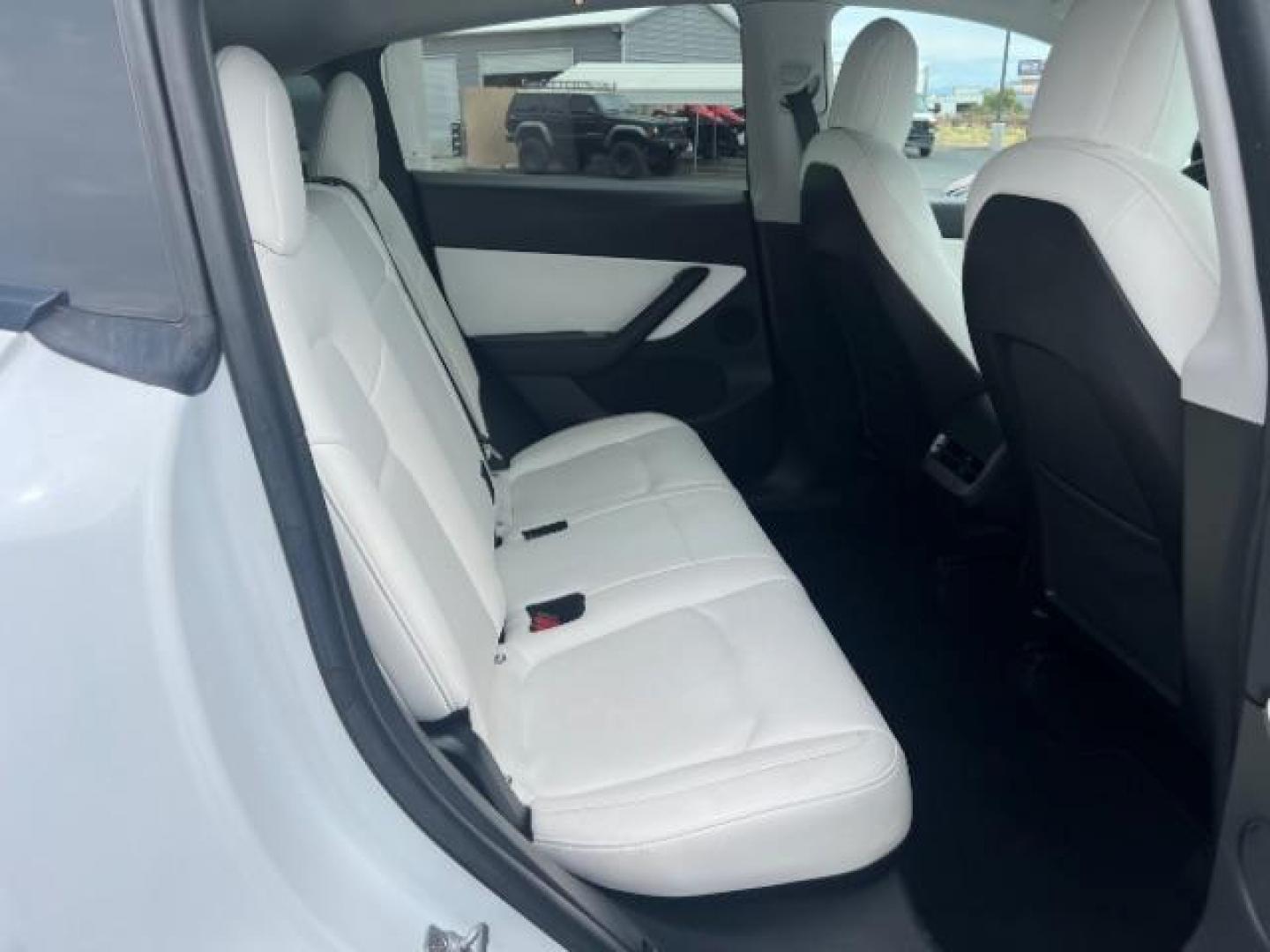 2020 Pearl White Multi-Coat /White/Black Tesla Model Y Long Range Dual Motor All-Wheel Drive (5YJYGDEE7LF) with an ELECTRIC engine, Continuously Variable Transmission transmission, located at 1865 East Red Hills Pkwy, St. George, 84770, (435) 628-0023, 37.120850, -113.543640 - ****Price includes $4k IRS EV REBATE**** We are approved to file the EV rebate directly with the IRS. We recived the funds in 7 days and take credit off the price of car. Check with IRS EV website to be sure you qualify. This program ends Sept 30th so ACT FAST! This Tesla is an AWD Long Range. Whi - Photo#26