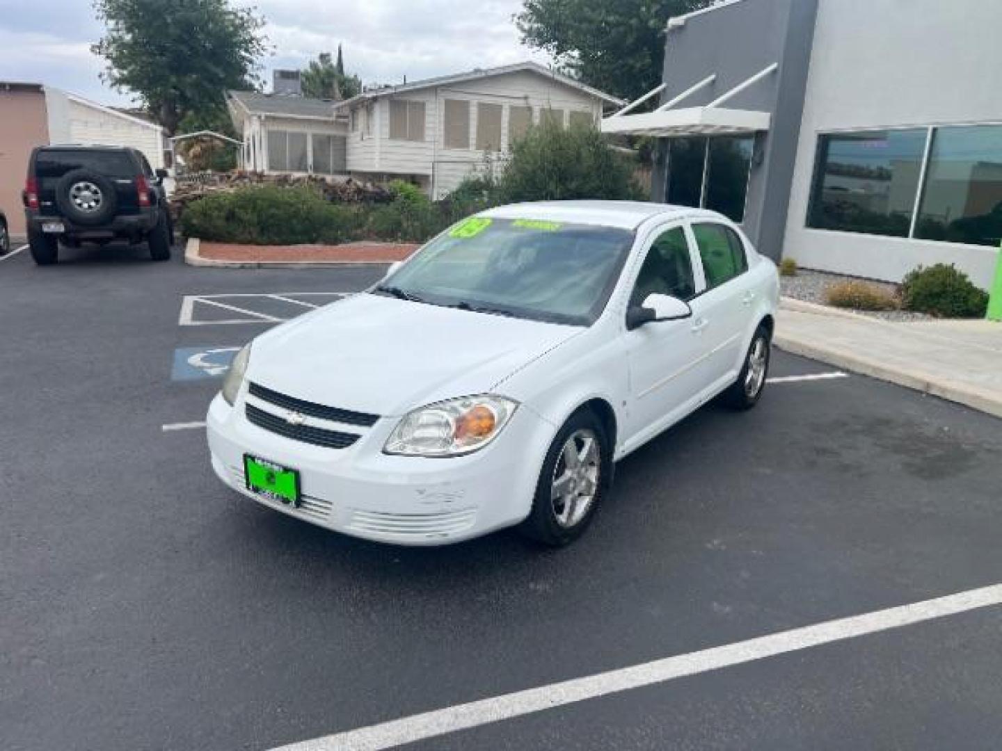 2009 Summit White /Gray Chevrolet Cobalt LT (1G1AT58H397) with an Ecotec 2.2L I-4 DOHC engine, AUTOMATIC transmission, located at 940 North Main Street, Cedar City, UT, 84720, (435) 628-0023, 37.692936, -113.061897 - We specialize in helping ALL people get the best financing available. No matter your credit score, good, bad or none we can get you an amazing rate. Had a bankruptcy, divorce, or repossessions? We give you the green light to get your credit back on the road. Low down and affordable payments that fit - Photo#2
